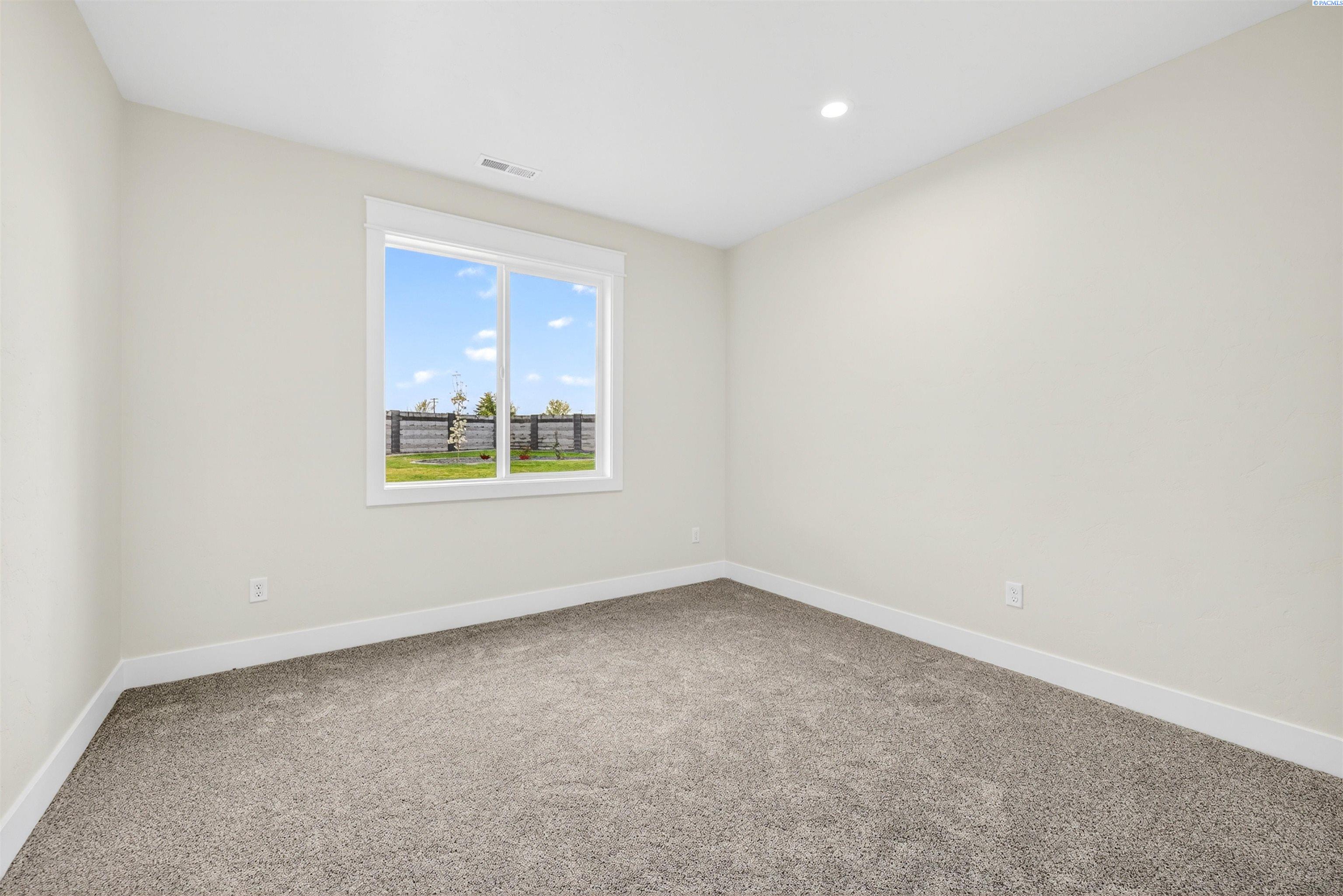 7712 Allison Ct