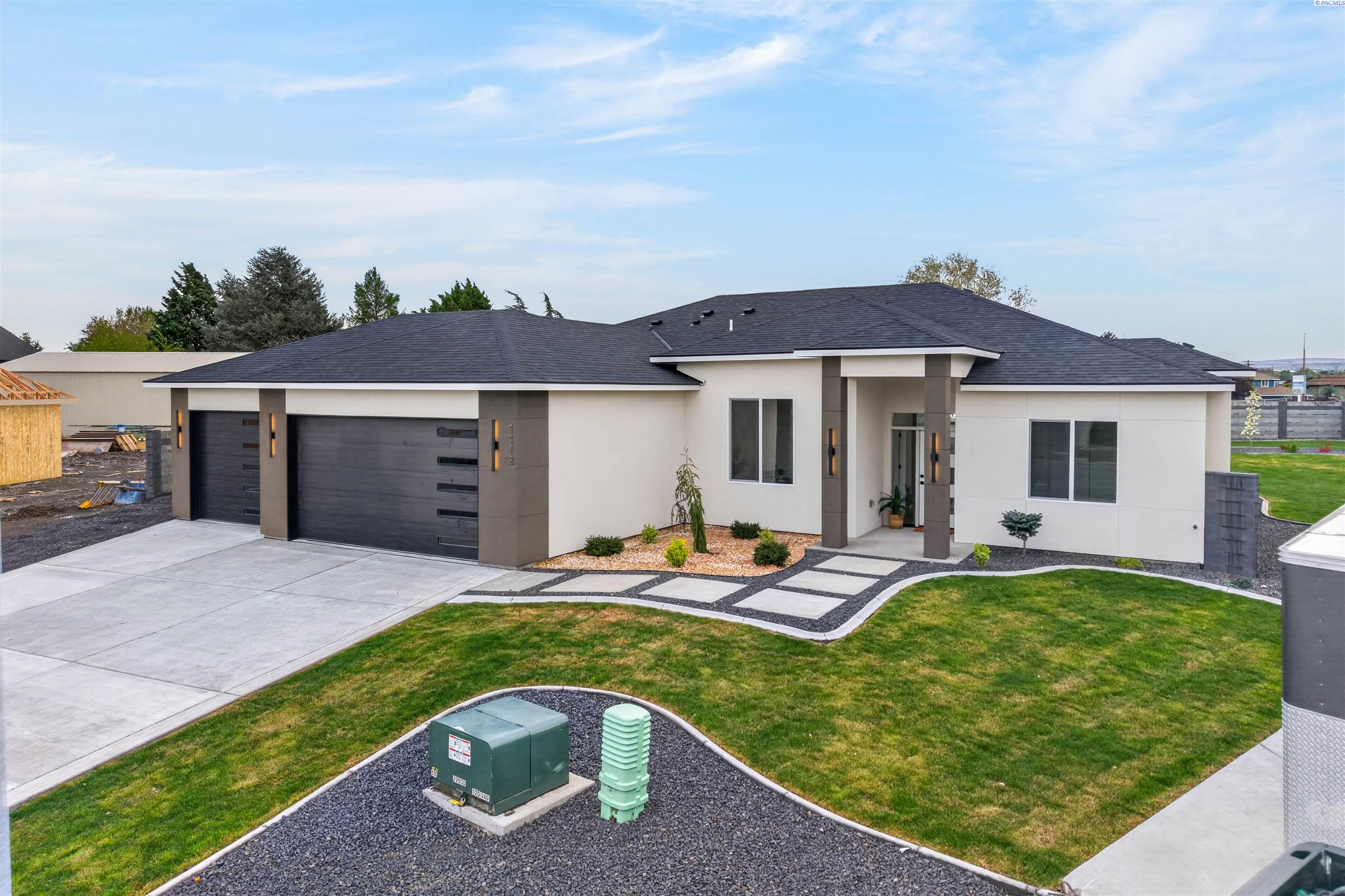 7712 Allison Ct