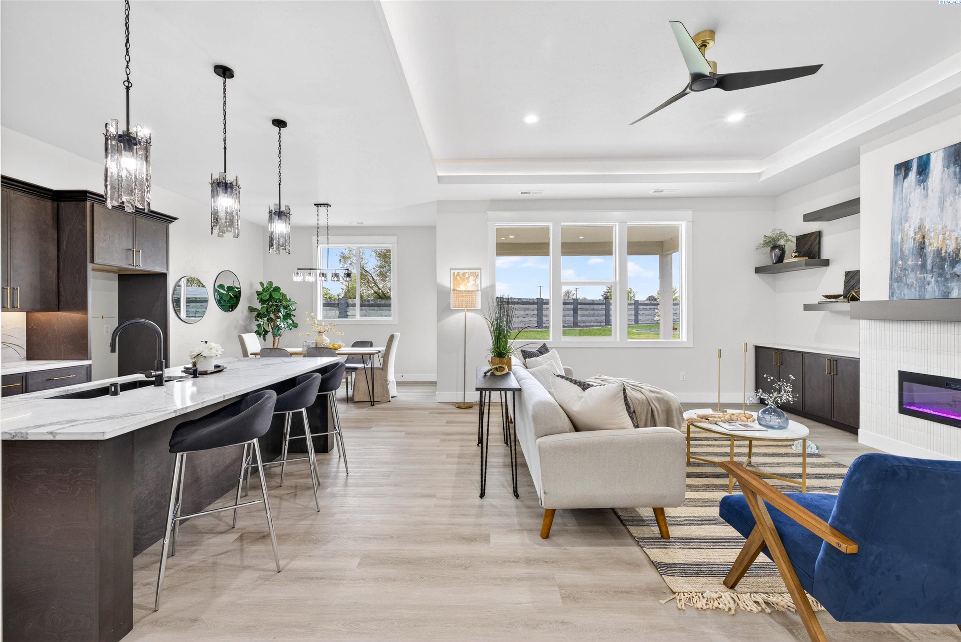 7712 Allison Ct