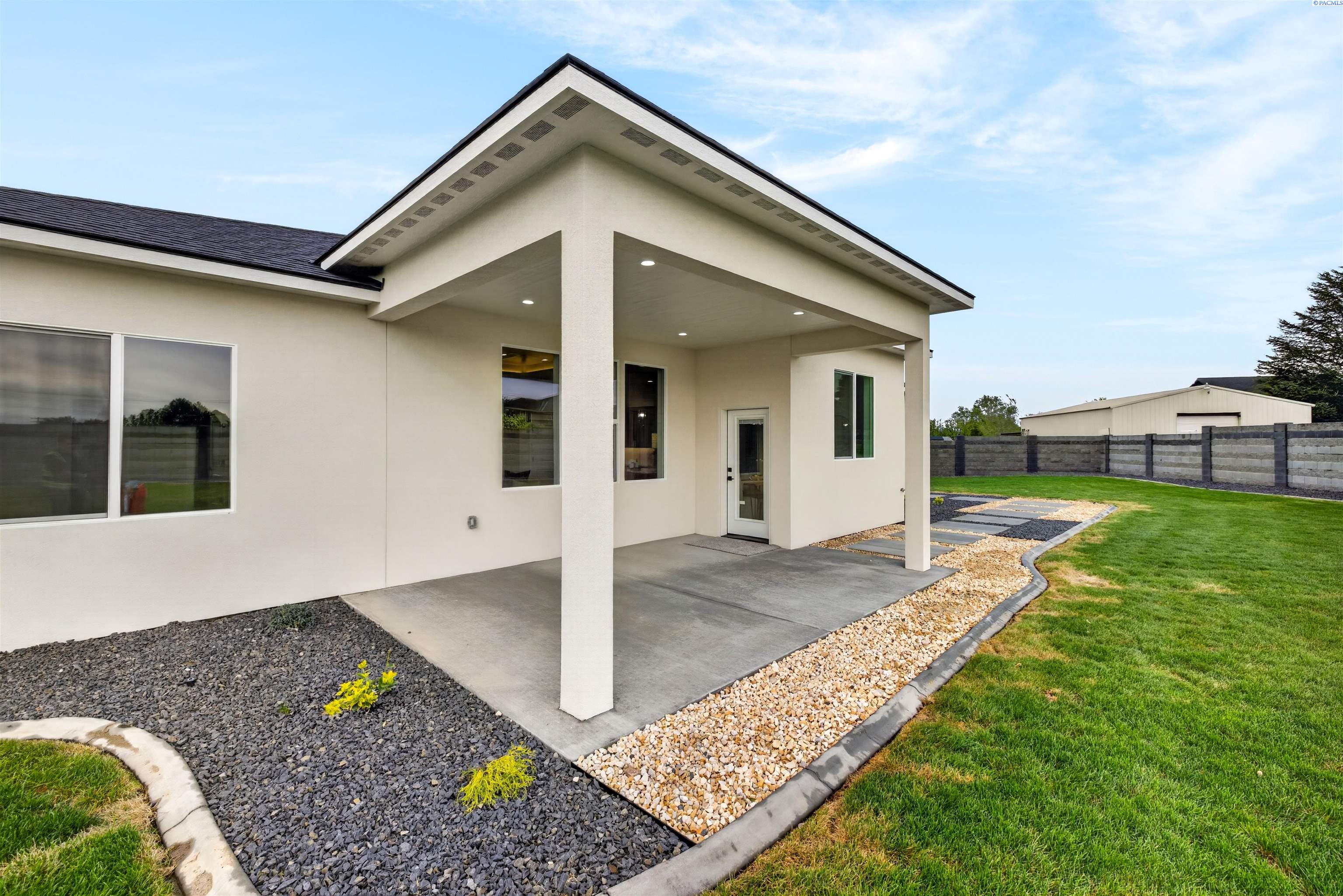 7712 Allison Ct