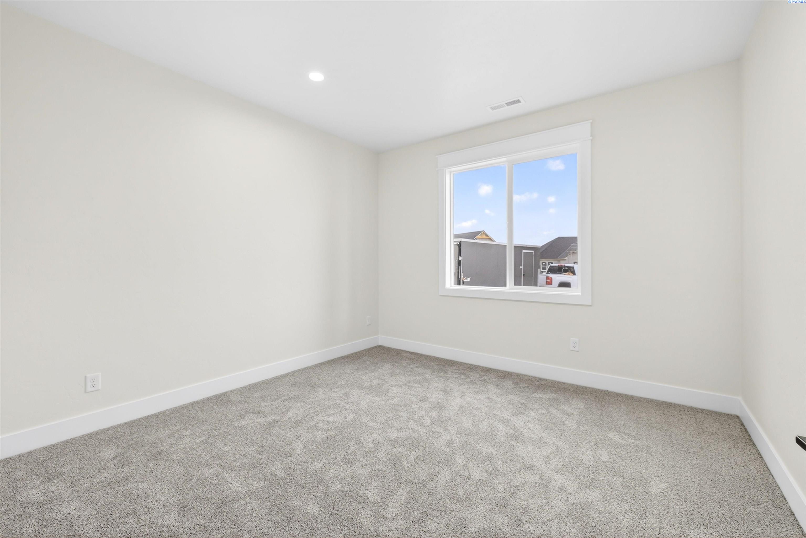 7712 Allison Ct