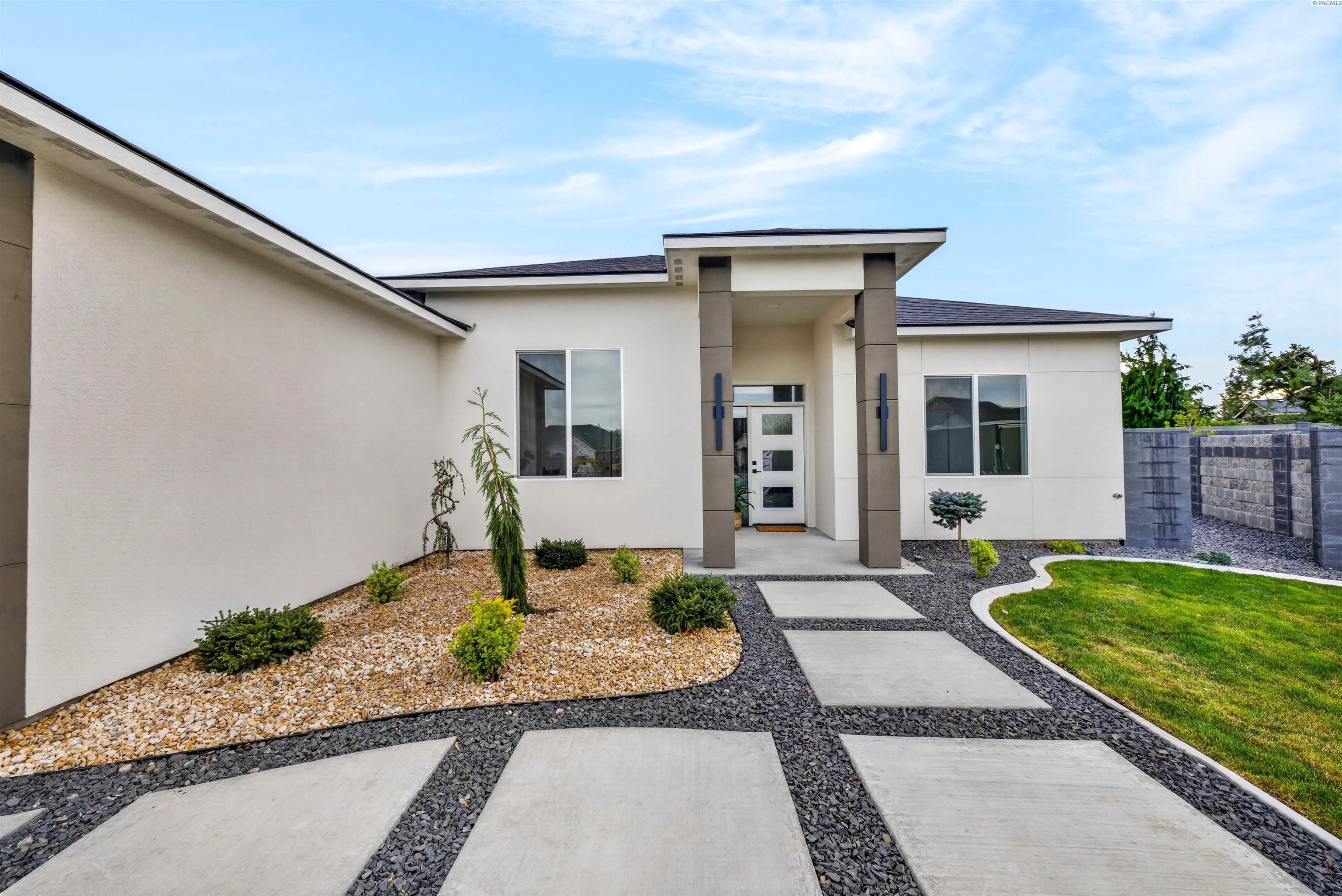 7712 Allison Ct