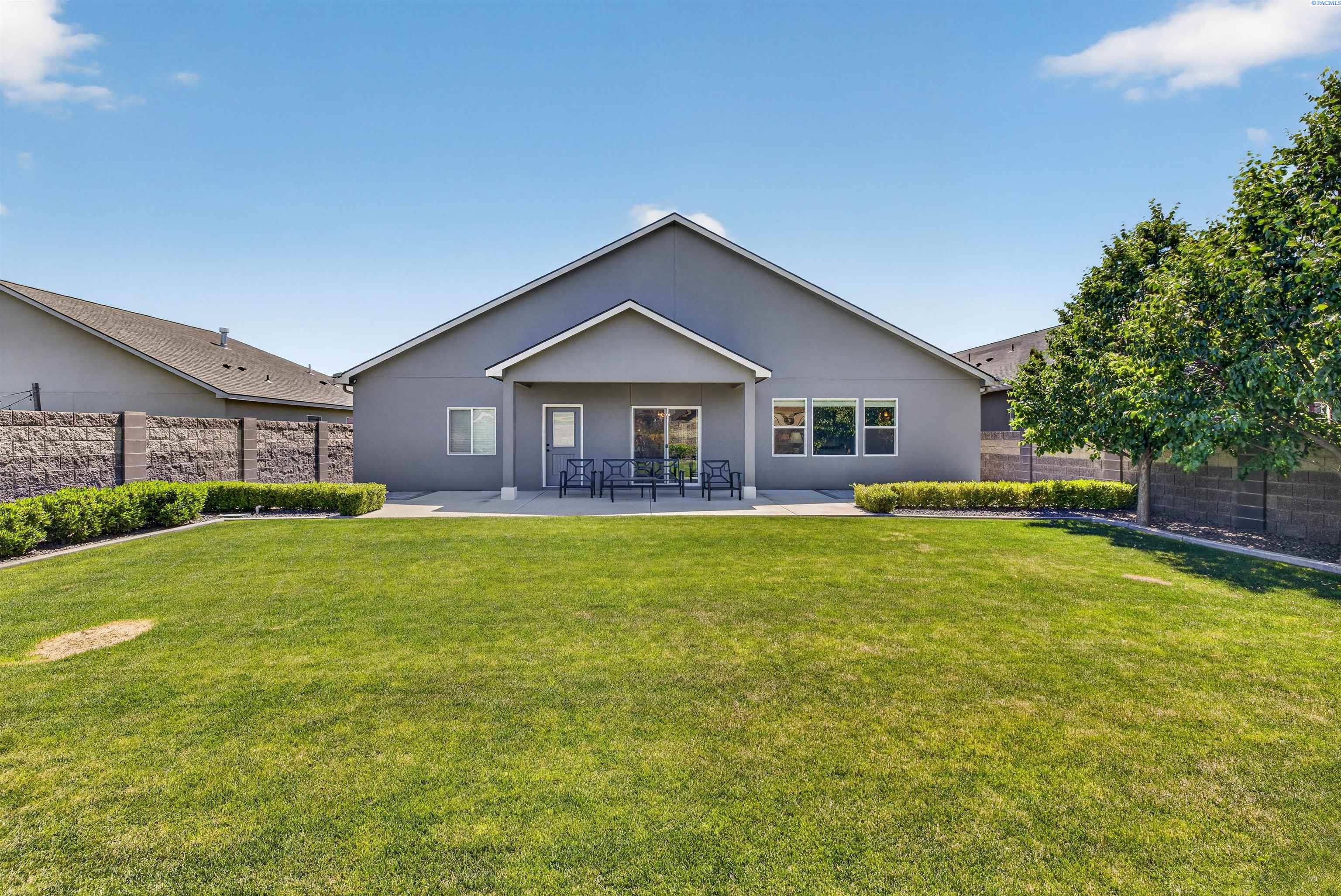 8913 Sophie Rae Ct
