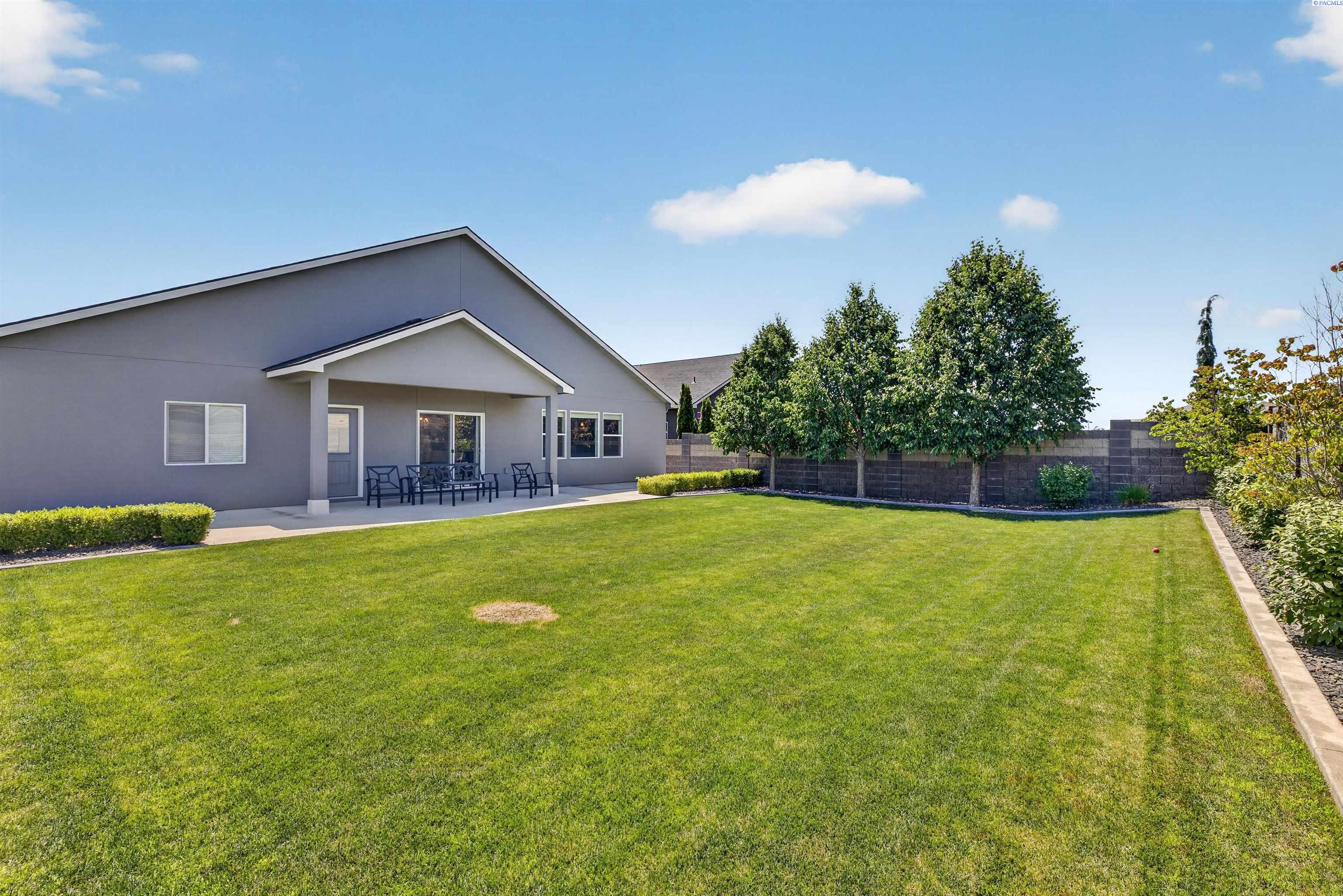 8913 Sophie Rae Ct