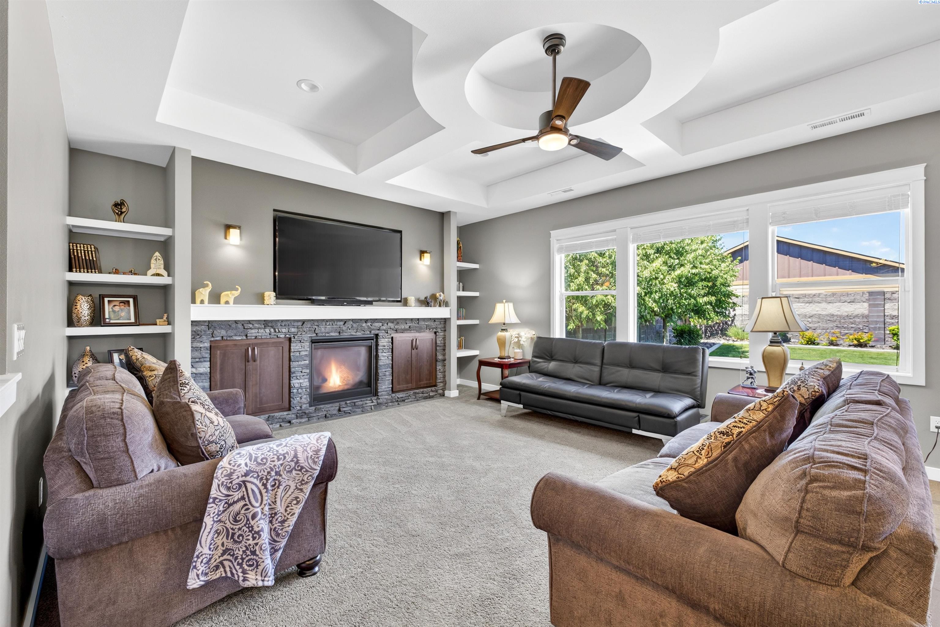 8913 Sophie Rae Ct