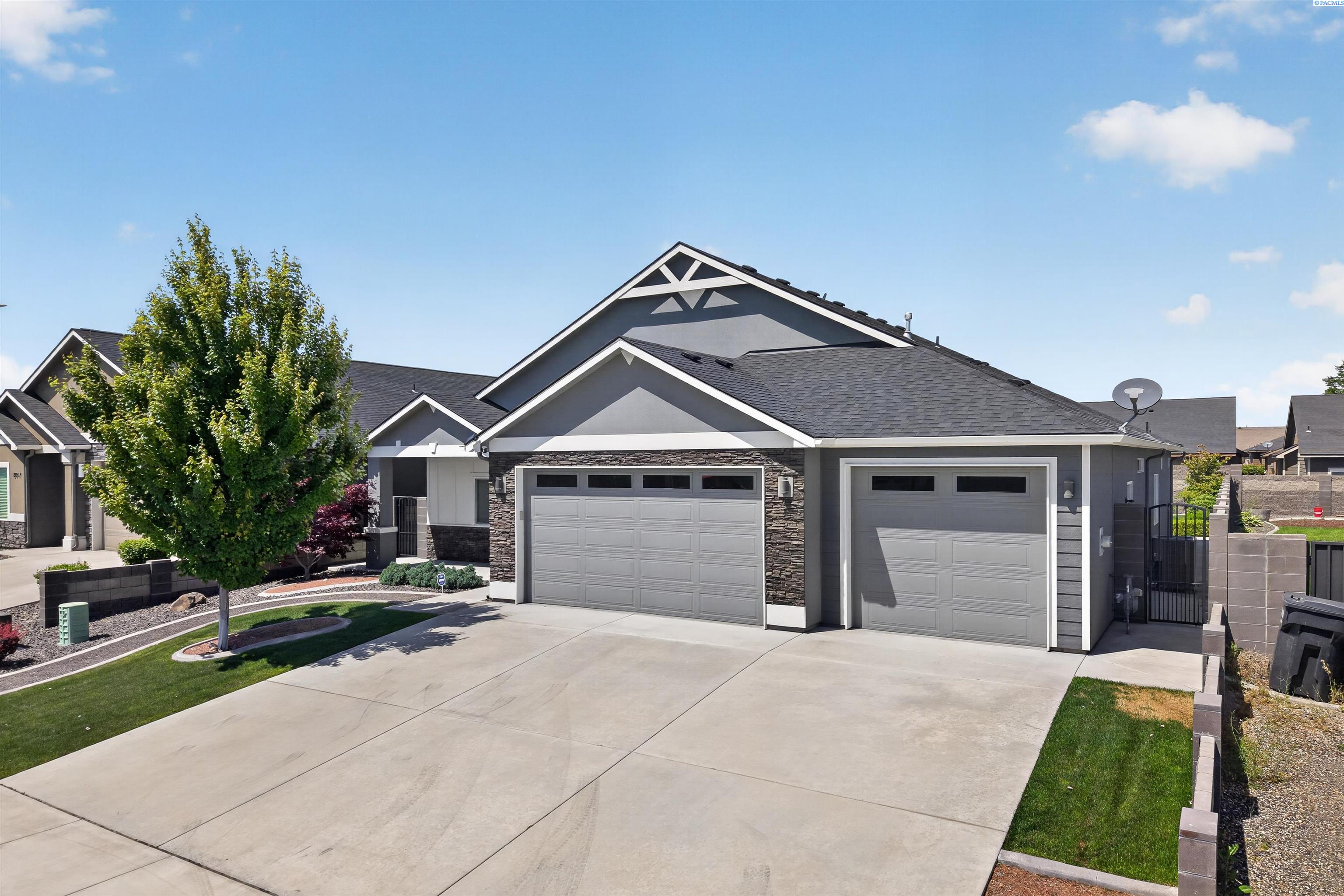 8913 Sophie Rae Ct