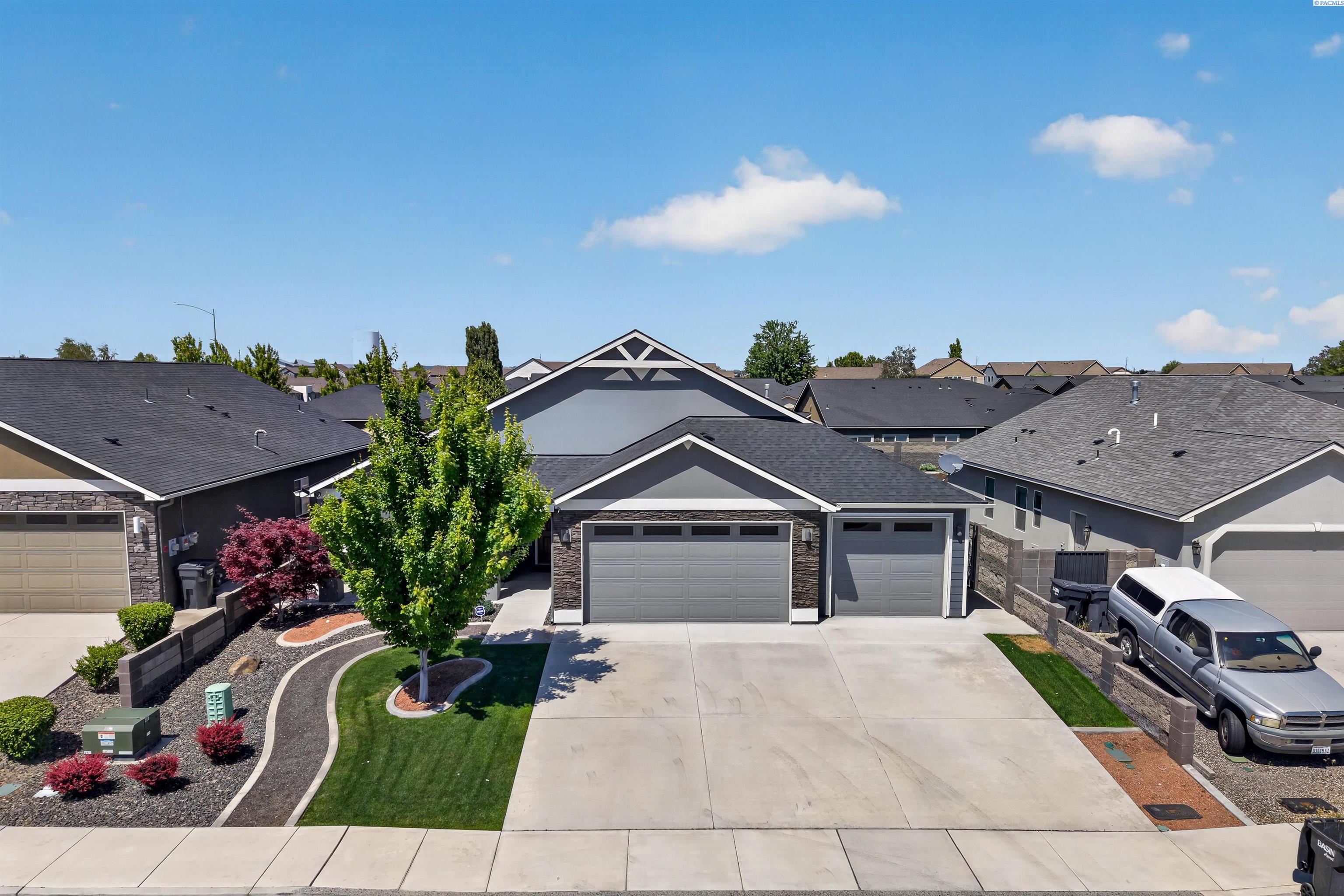 8913 Sophie Rae Ct