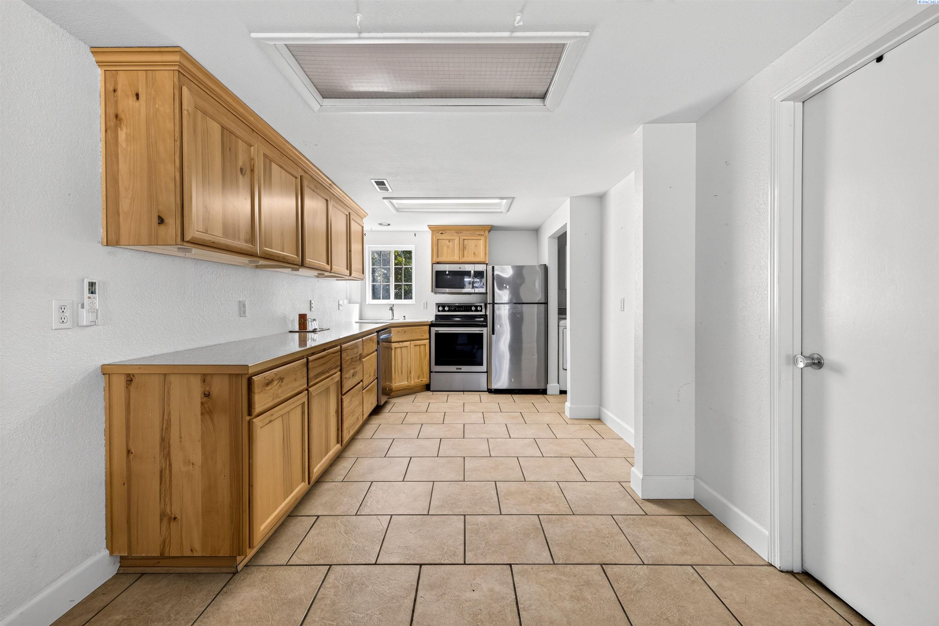 509 W Wagon Wheel Pr Nw