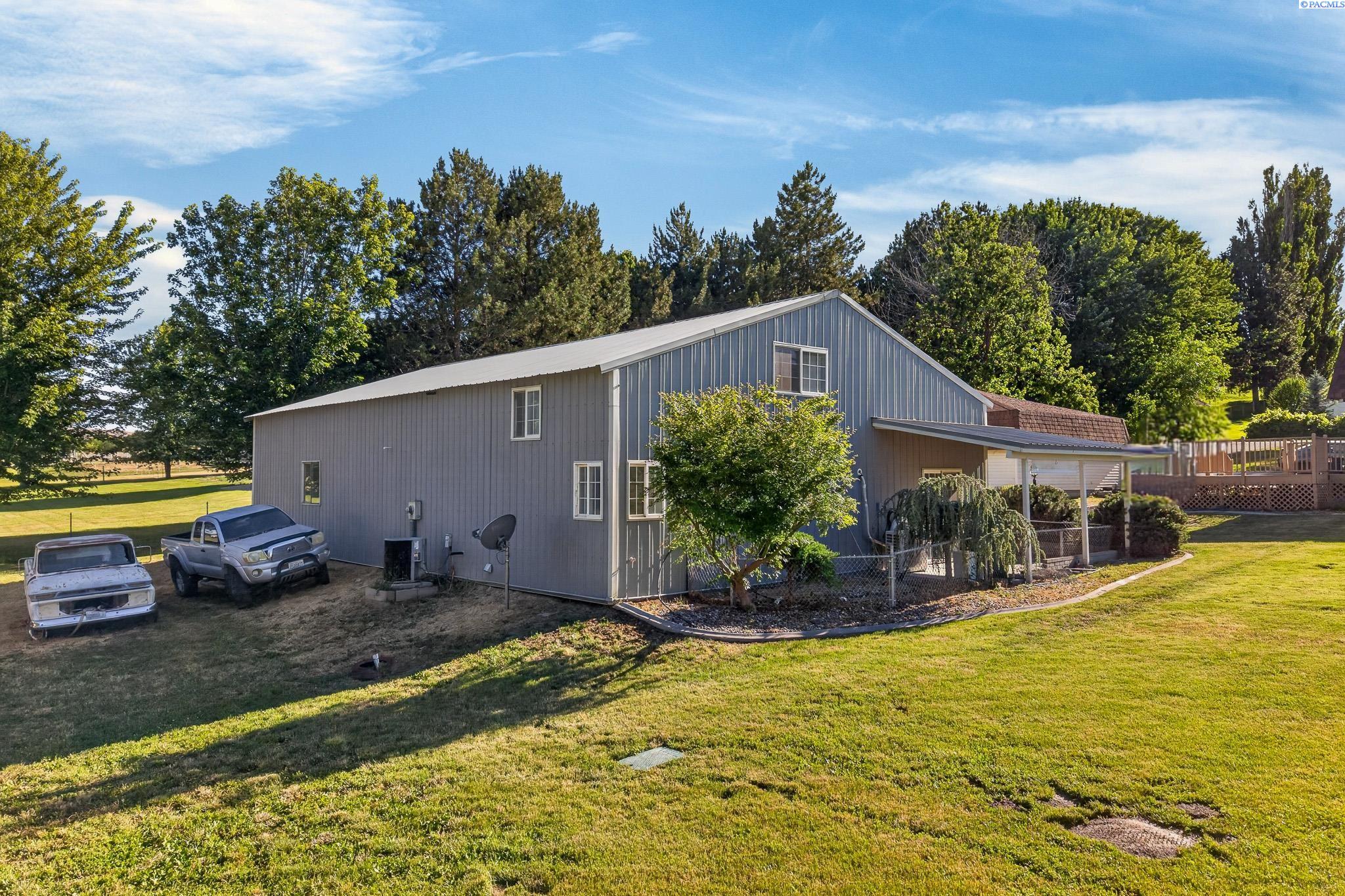 509 W Wagon Wheel Pr Nw
