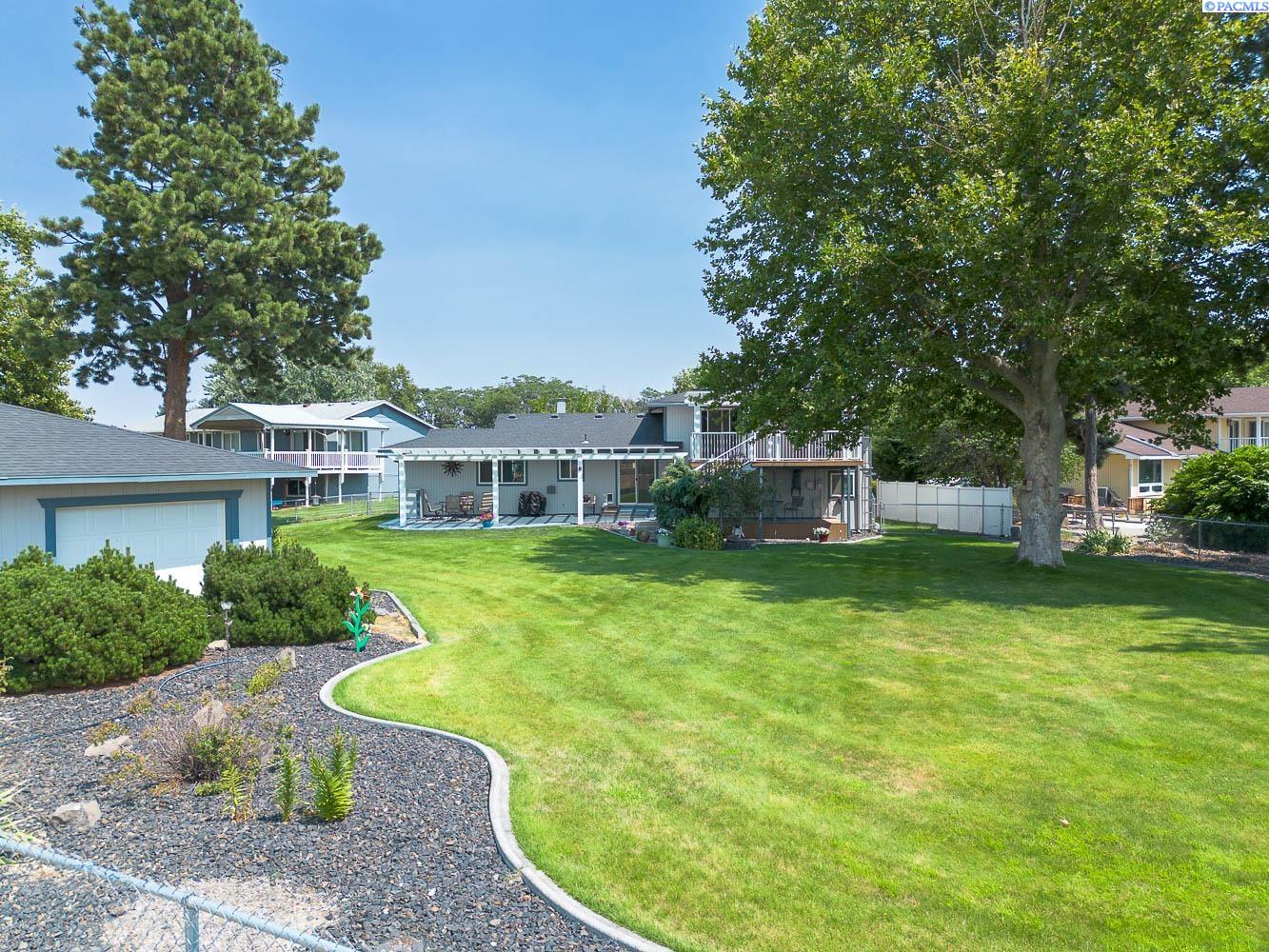 1912 Cherry Lane