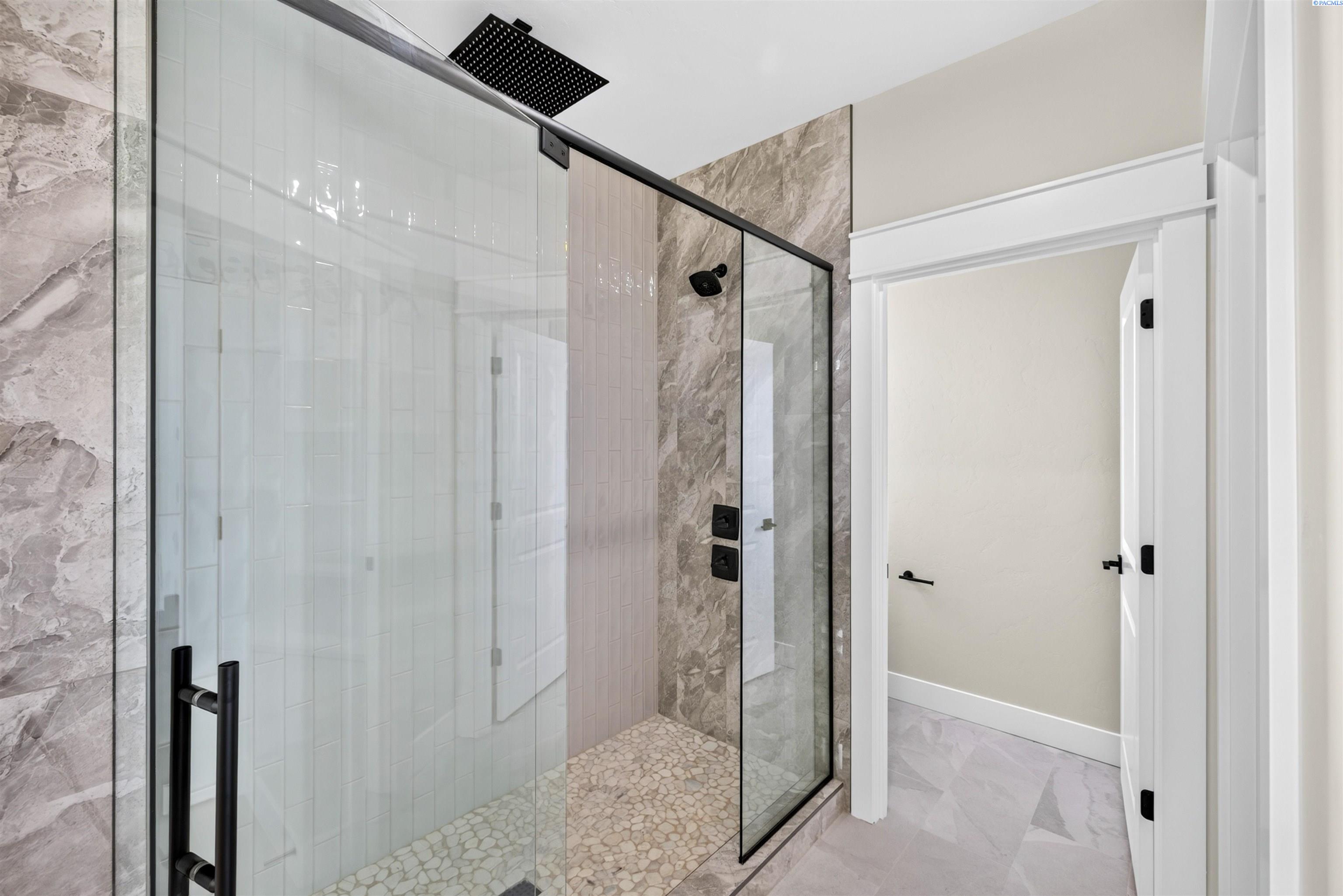7713 Allison Ct