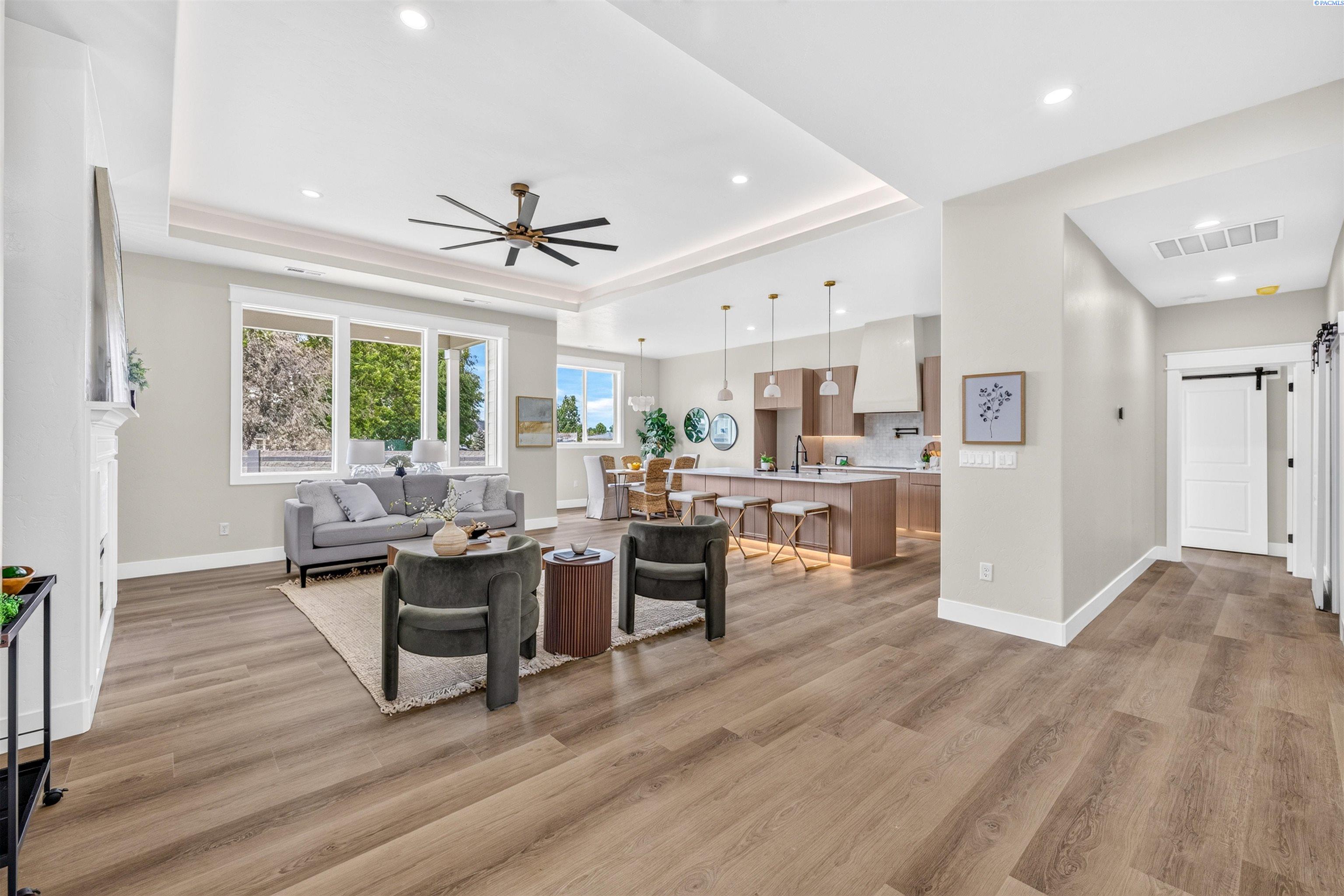 7713 Allison Ct
