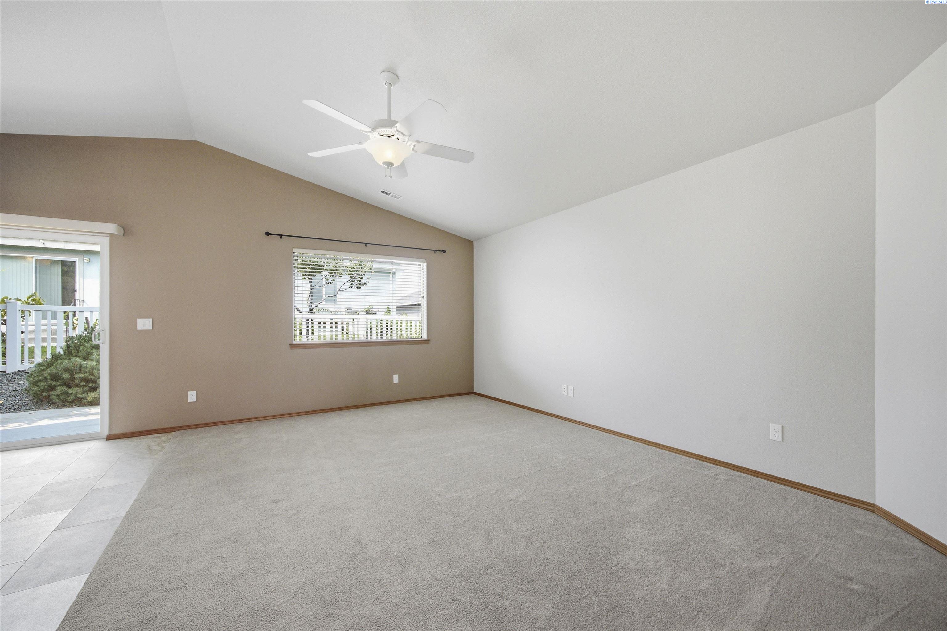 1691 Cactus Loop