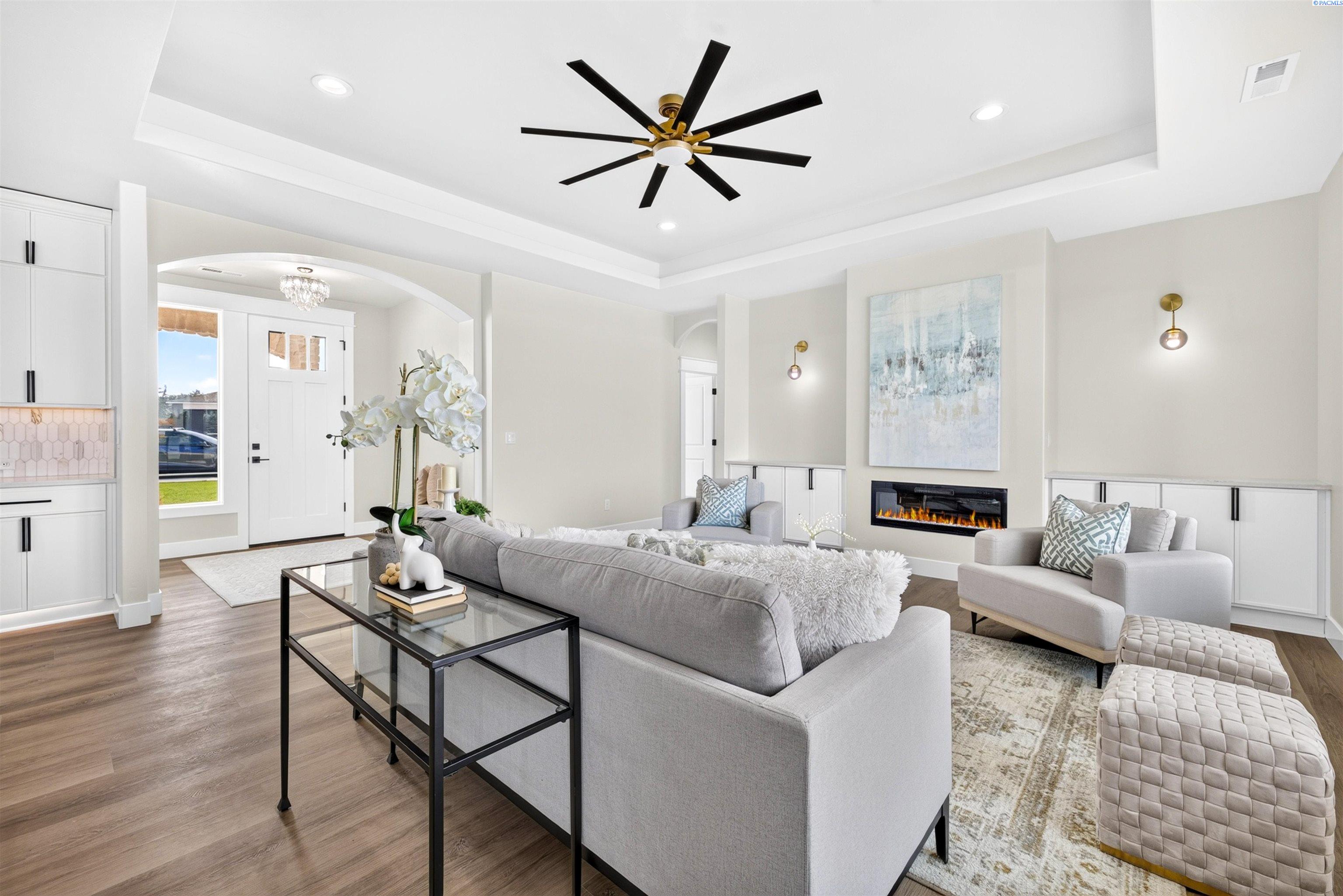 7709 Allison Ct