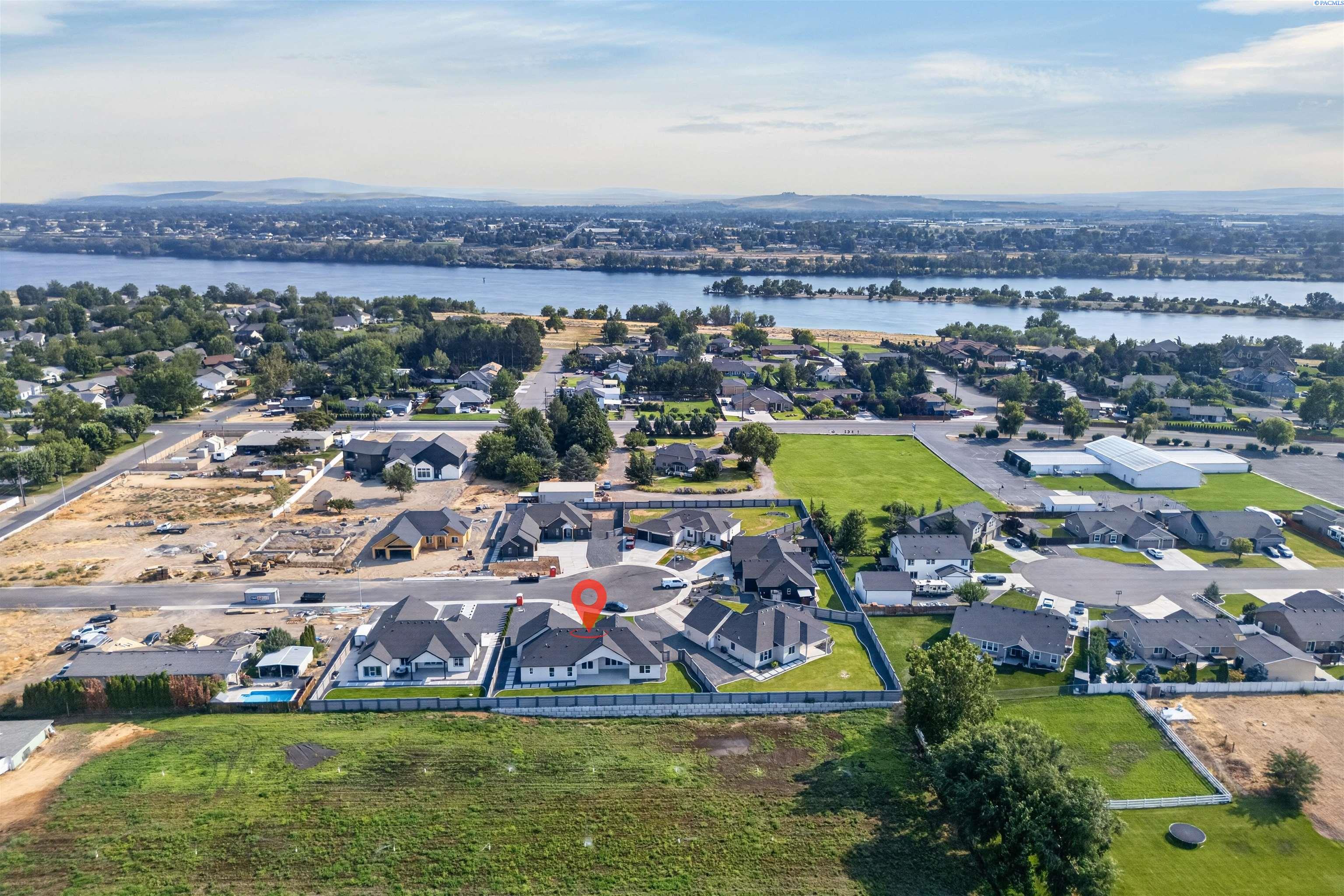 7709 Allison Ct