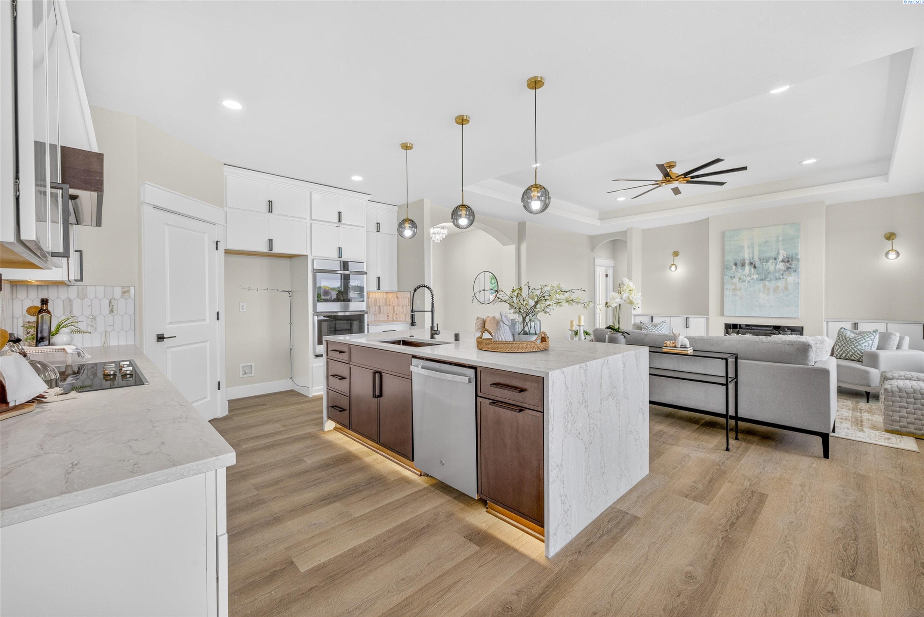 7709 Allison Ct