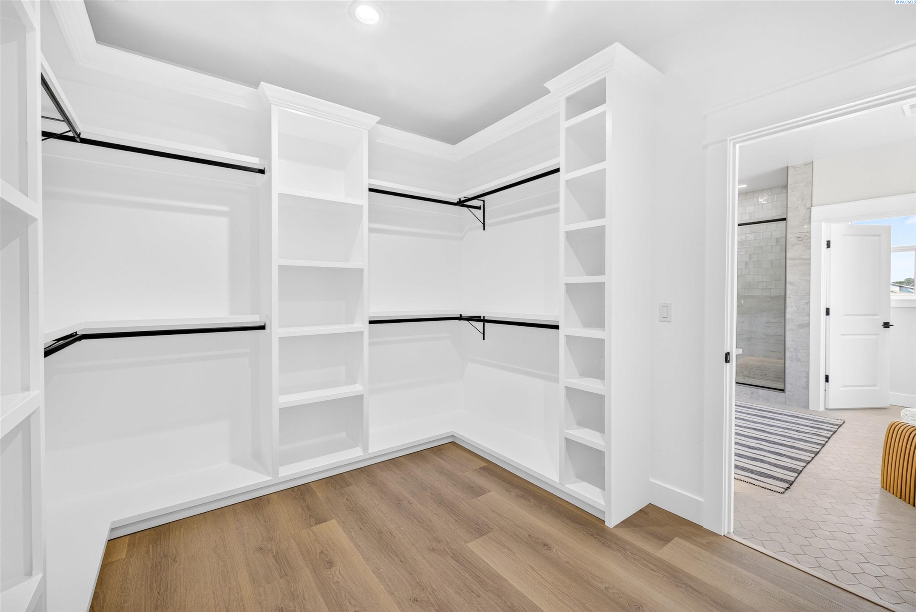 7709 Allison Ct