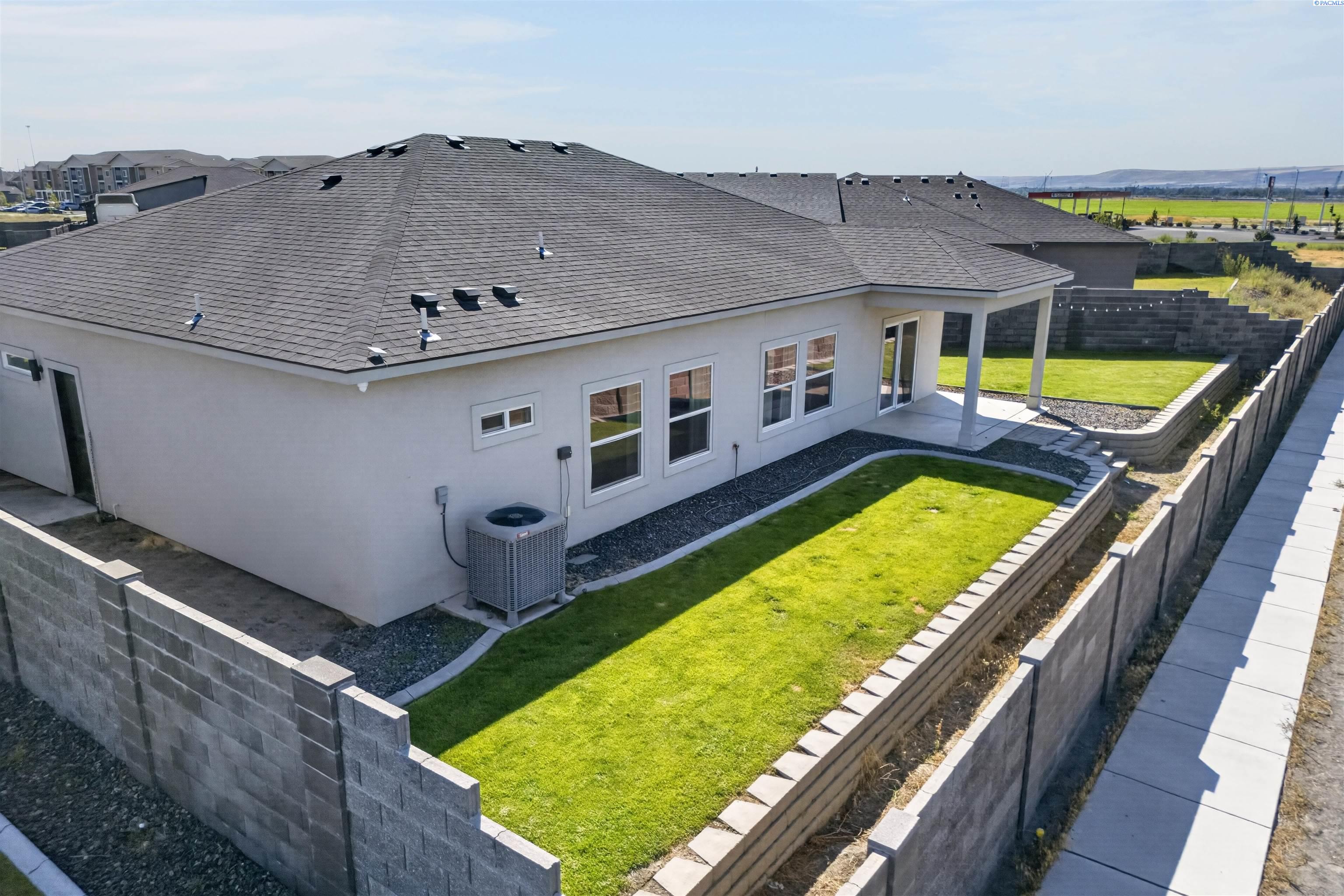 618 Caridad Court