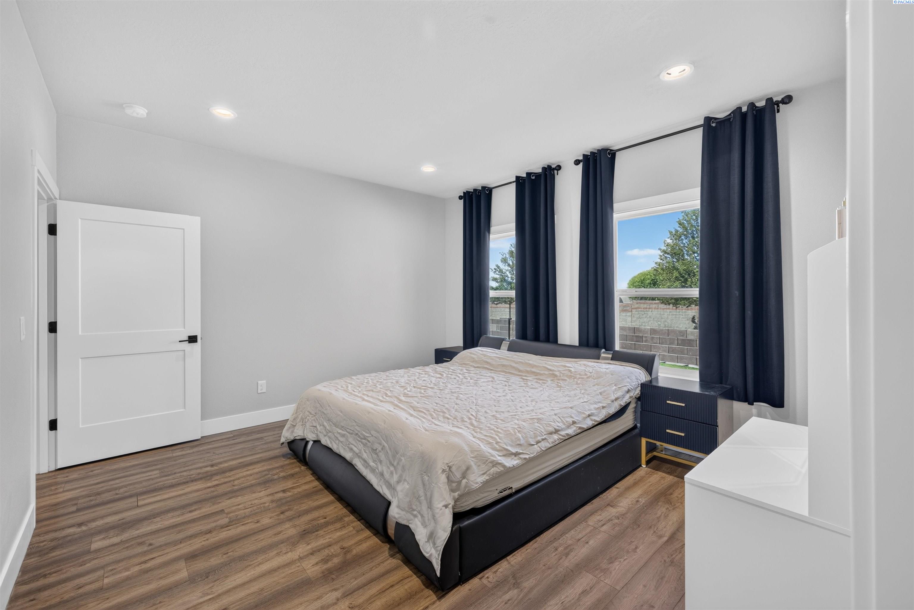 618 Caridad Court