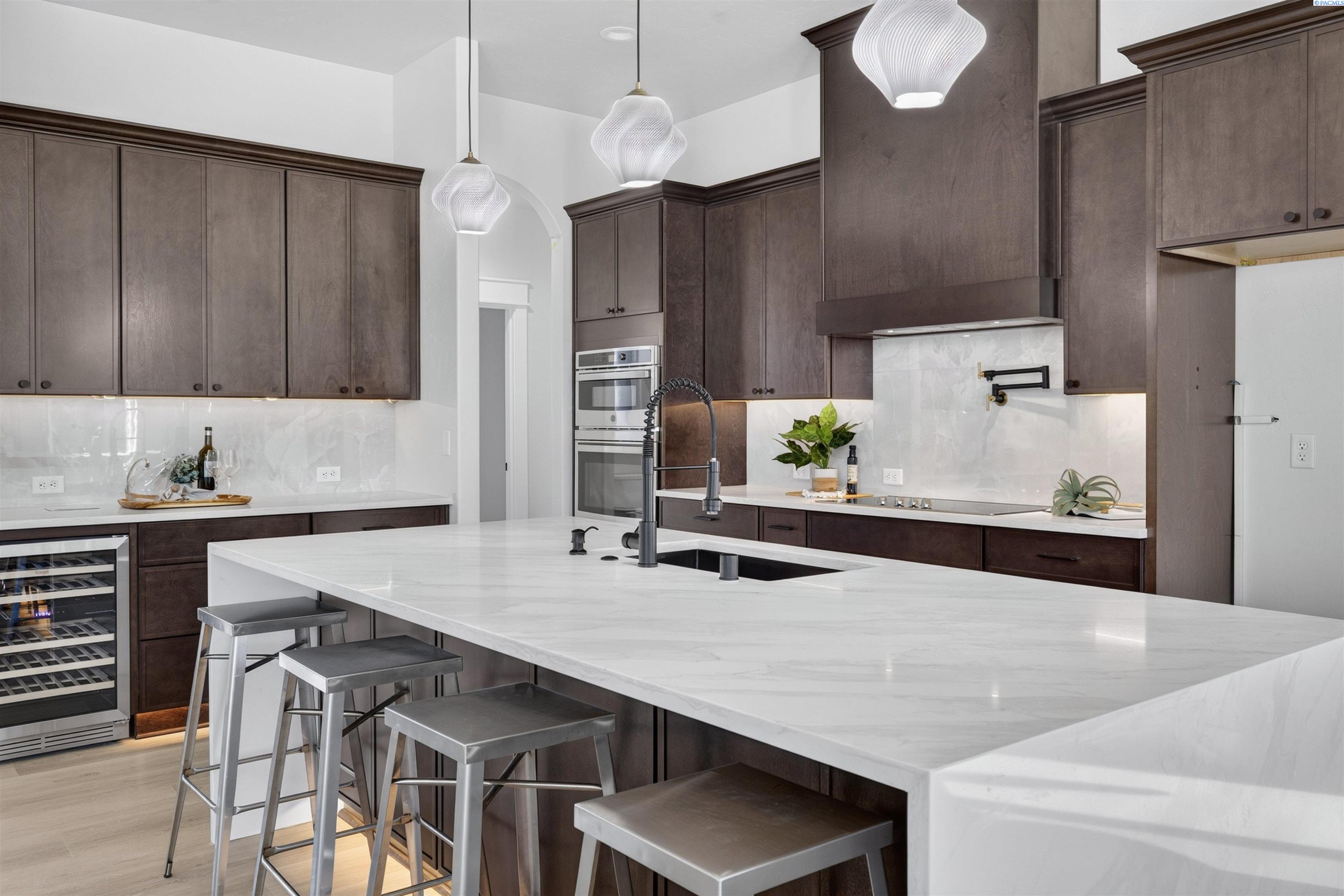 7708 Allison Ct
