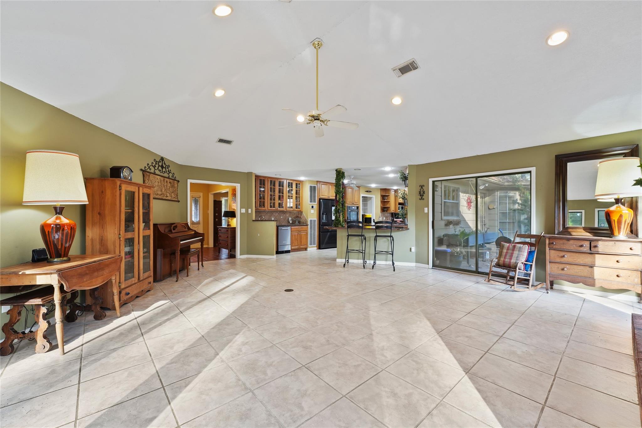 1430 Sweet Gum Ln