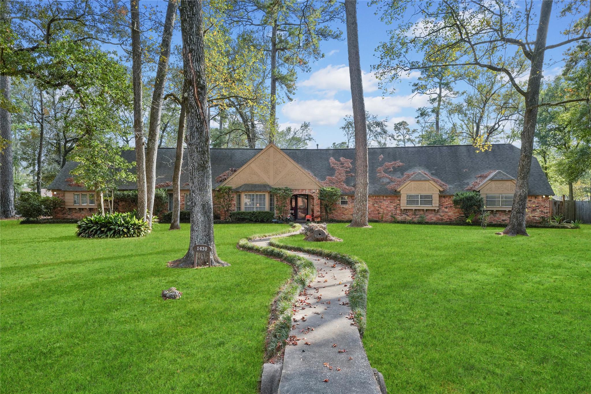 1430 Sweet Gum Ln