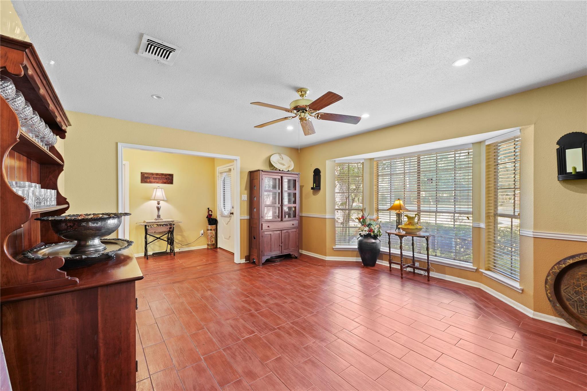 1430 Sweet Gum Ln