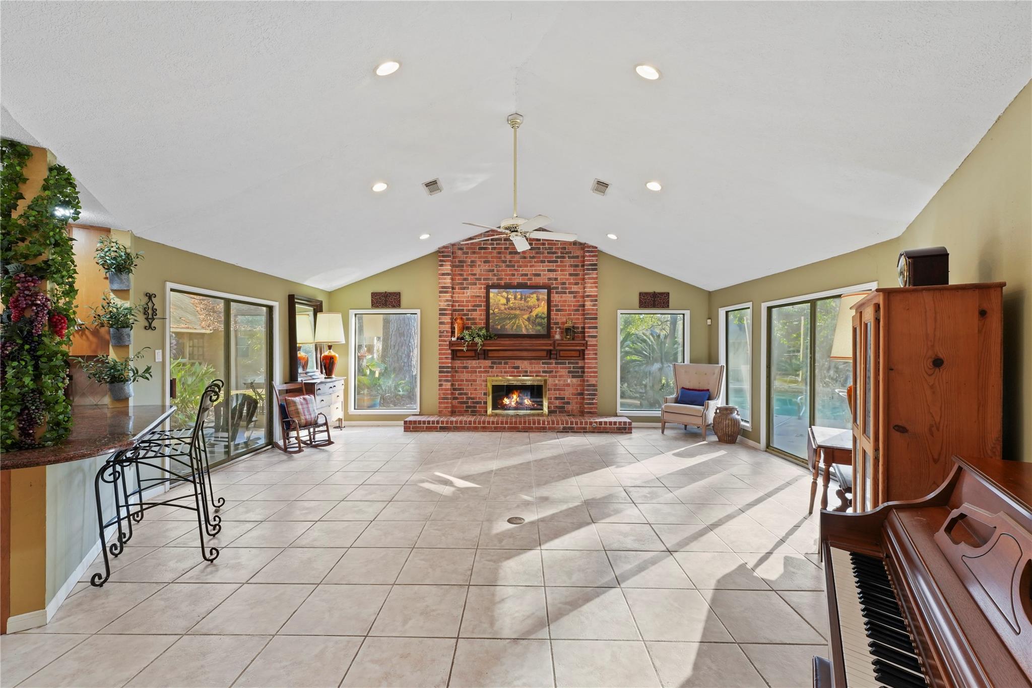 1430 Sweet Gum Ln
