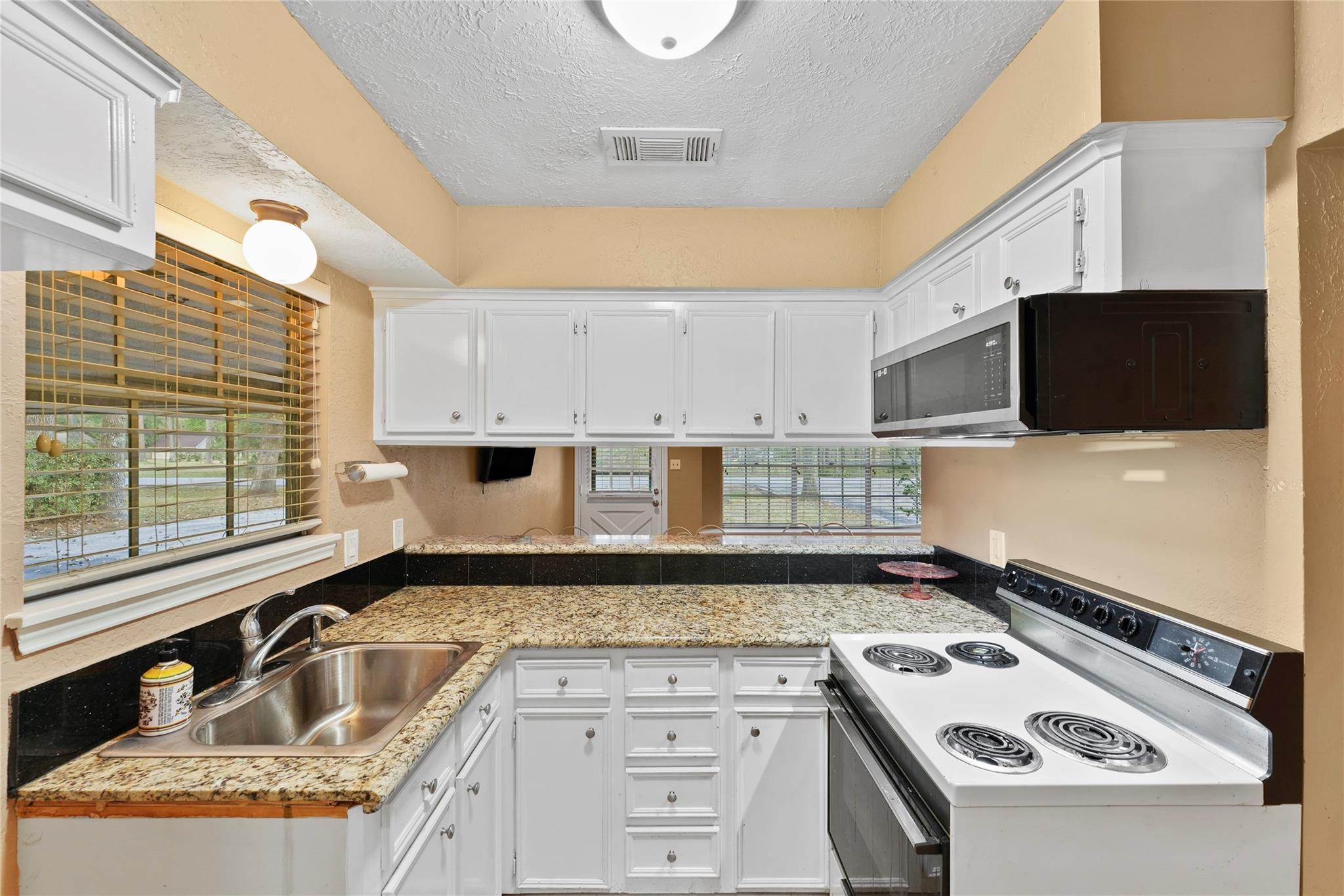 1430 Sweet Gum Ln