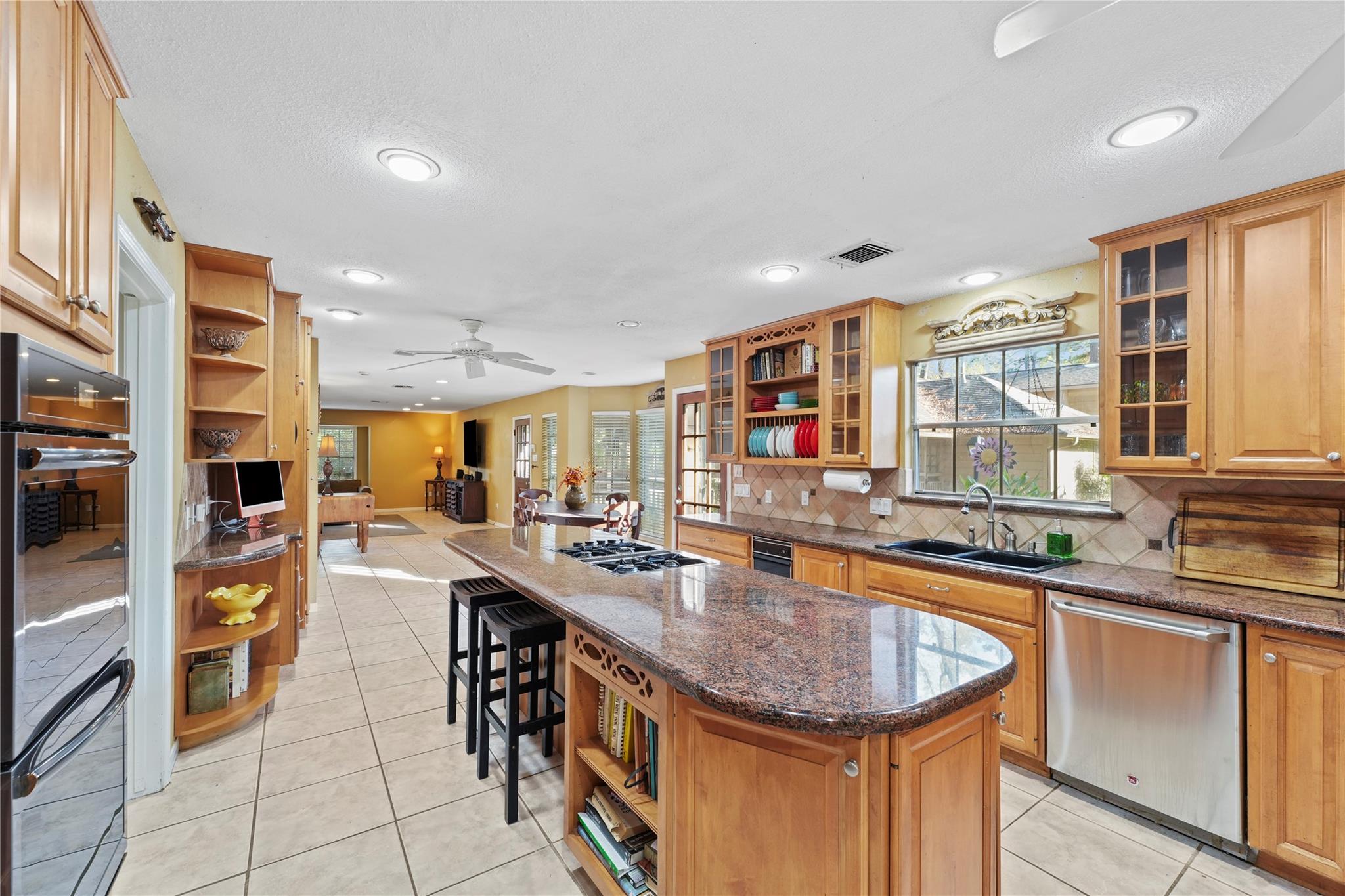 1430 Sweet Gum Ln