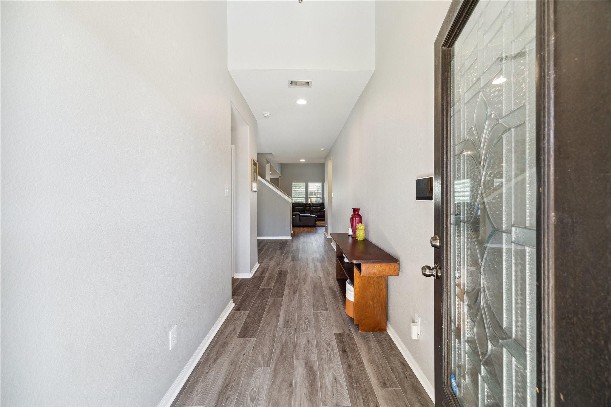 6614 Hunters Way Lane