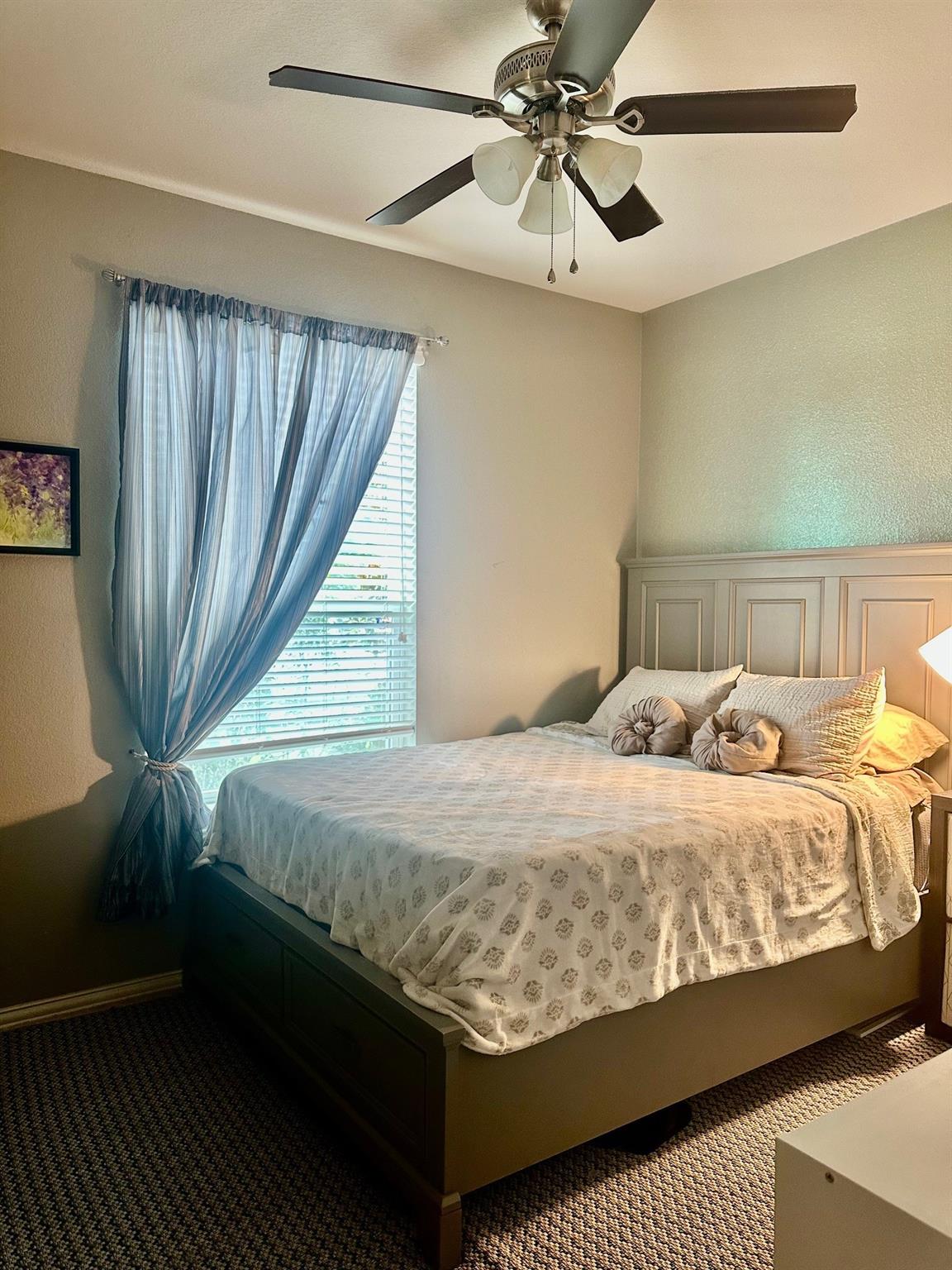 6614 Hunters Way Lane