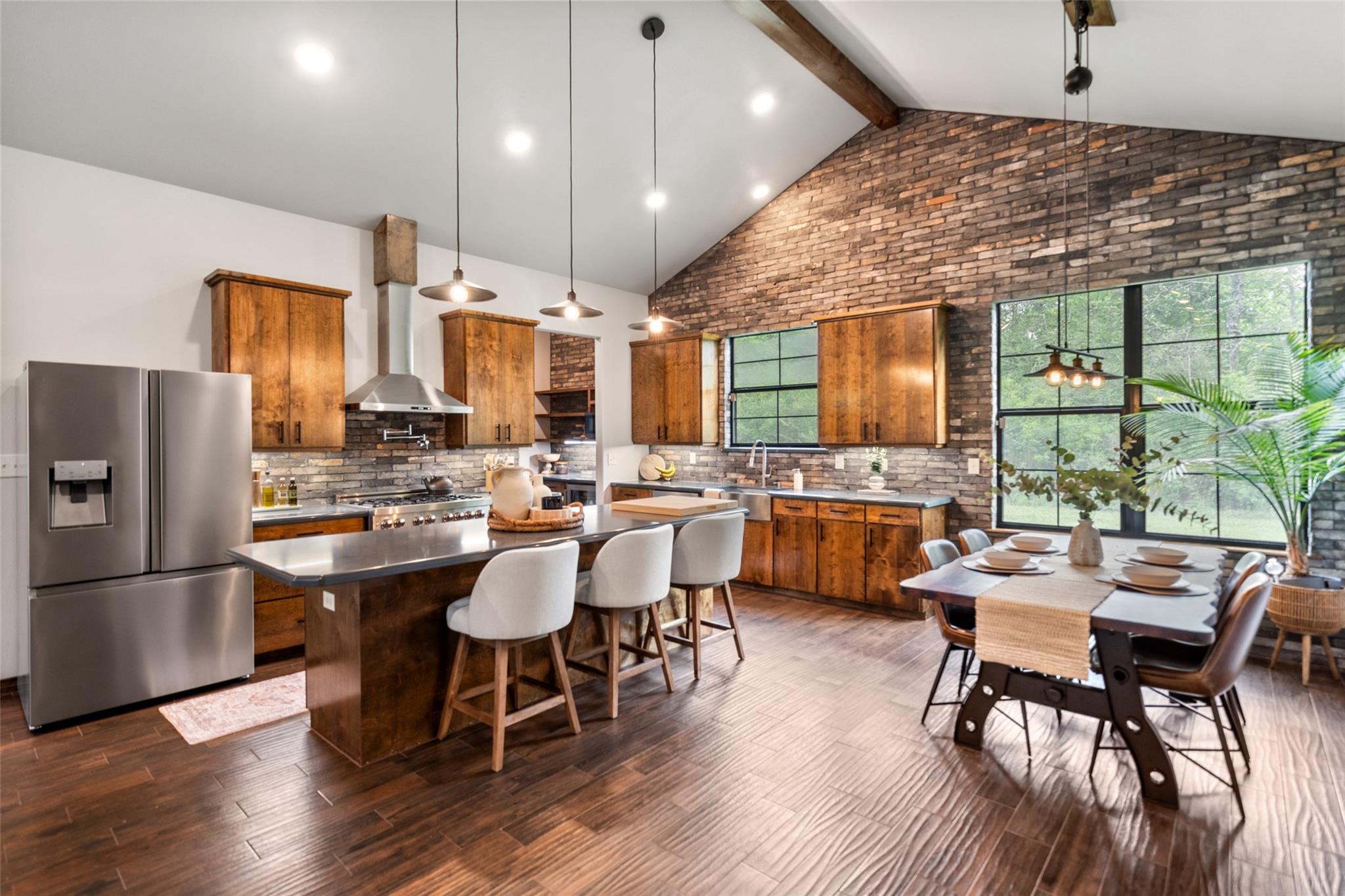 605 County Road 2191