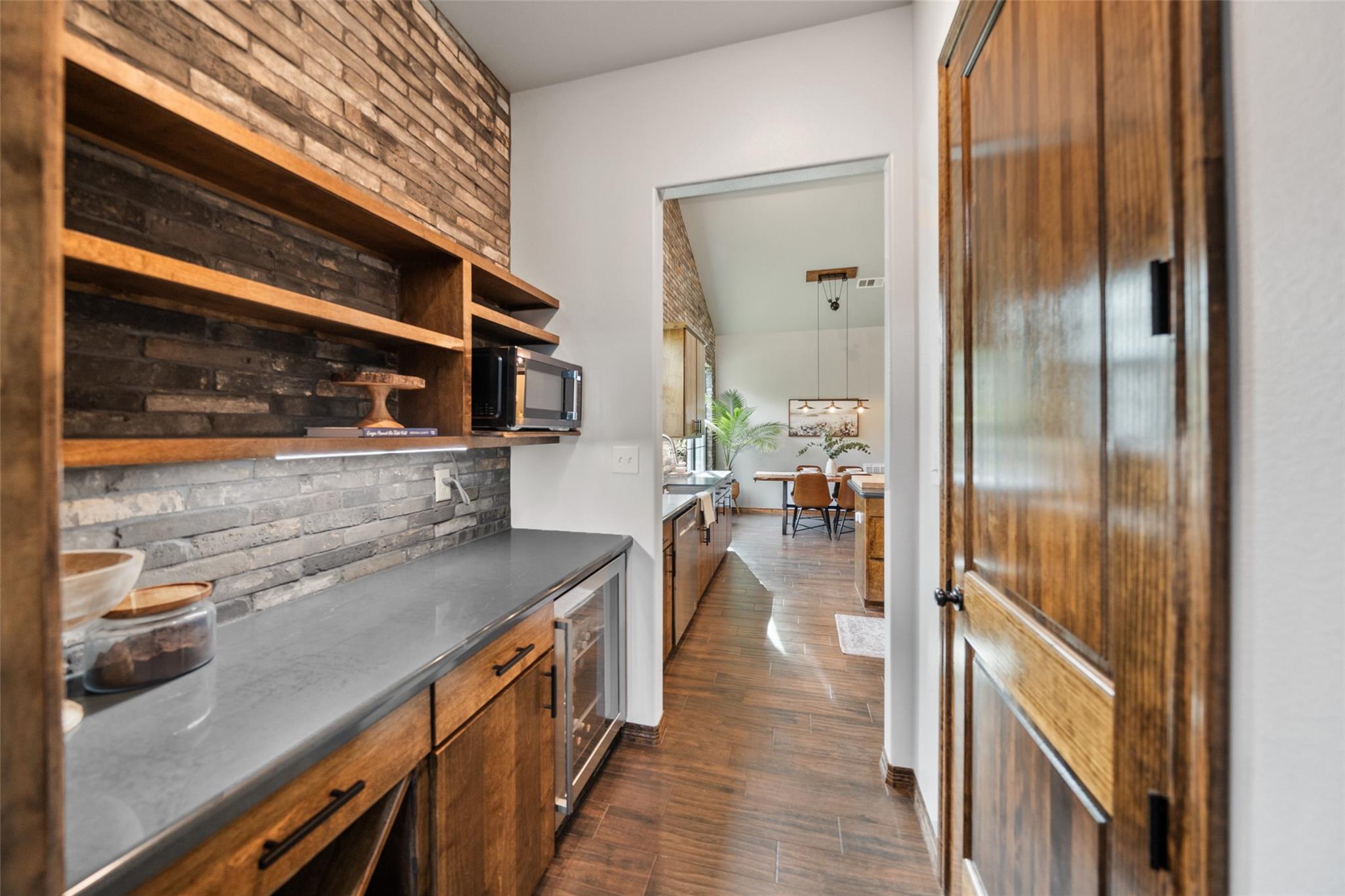 605 County Road 2191