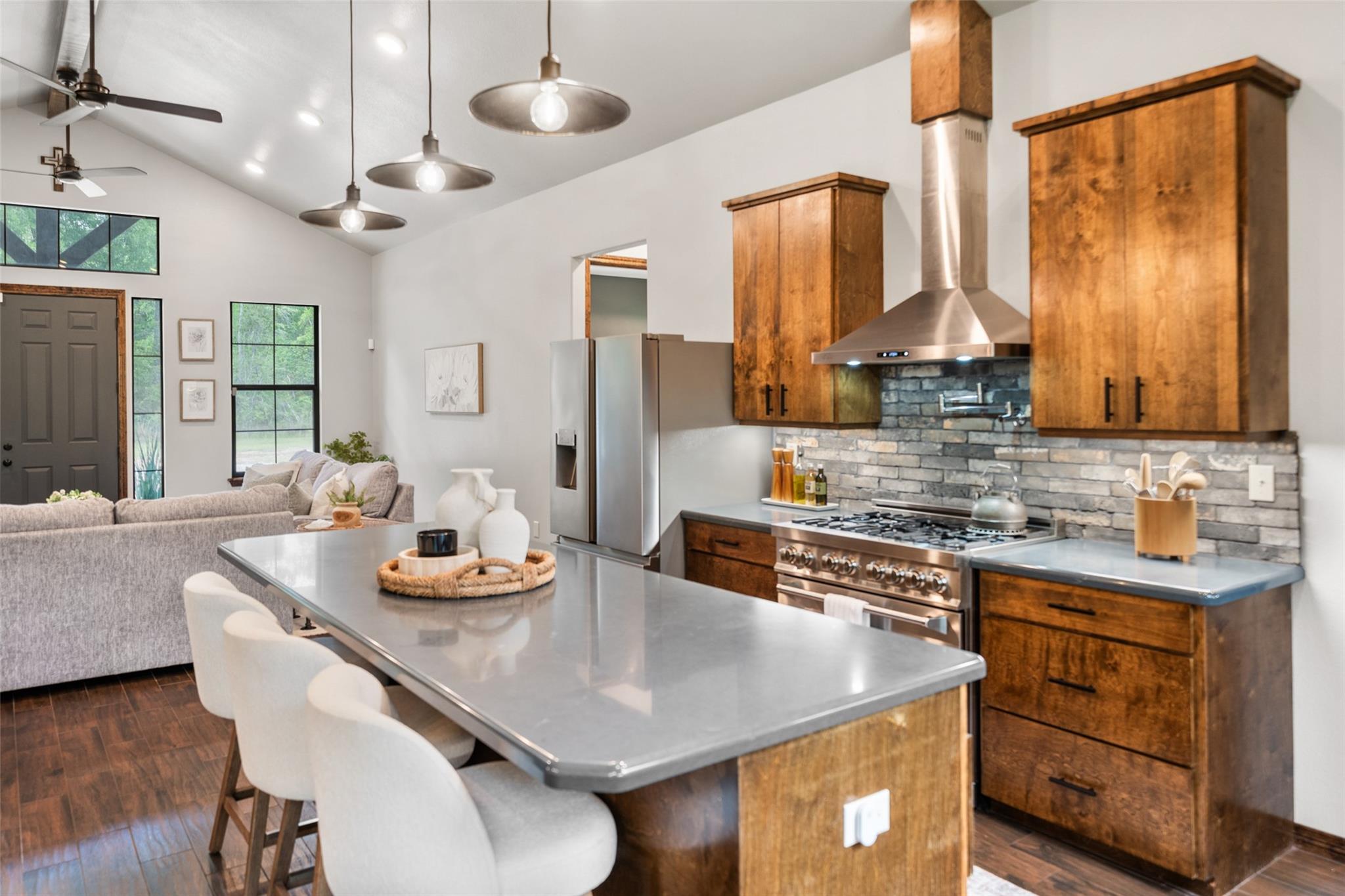 605 County Road 2191