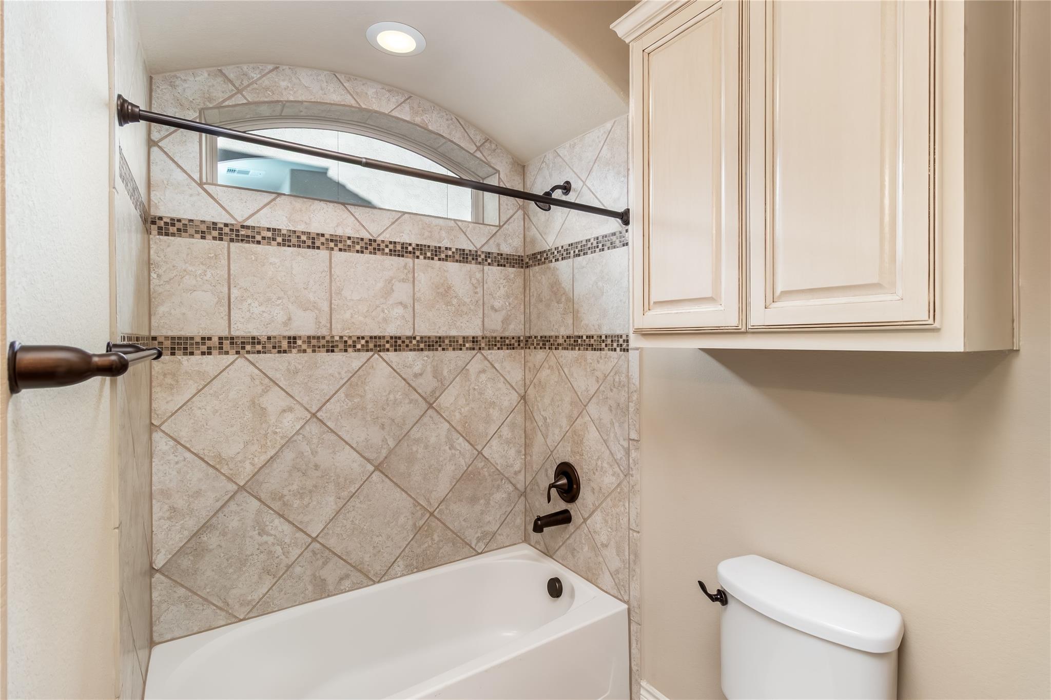 15319 Westland Gate Drive, Conroe