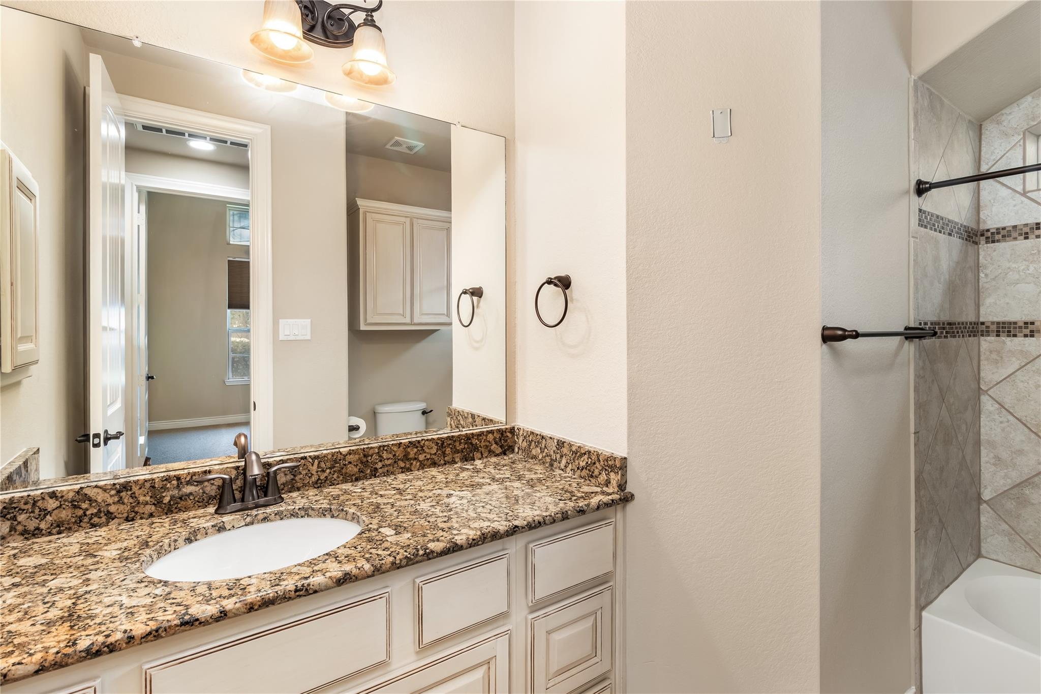 15319 Westland Gate Drive, Conroe