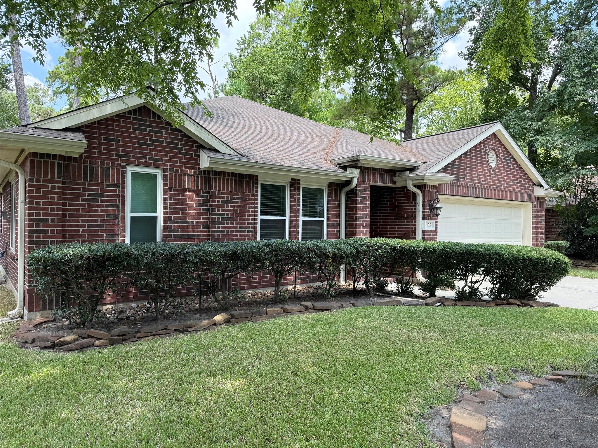 135 N Wynnoak Circle