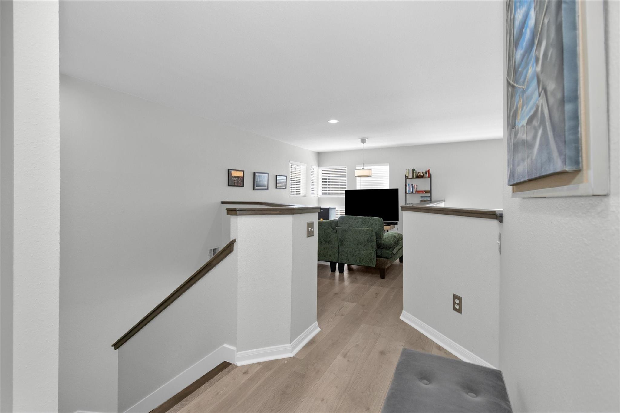 84 E Lakeridge Drive