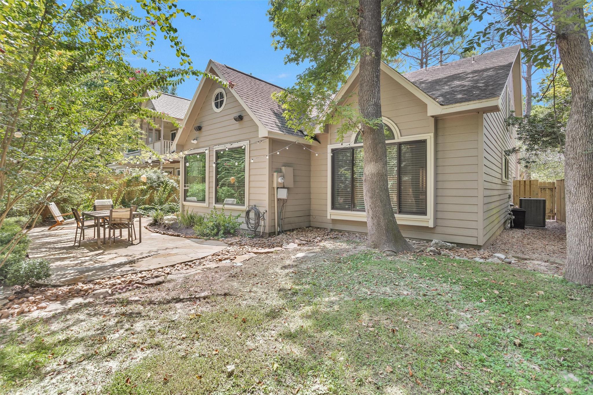 84 E Lakeridge Drive