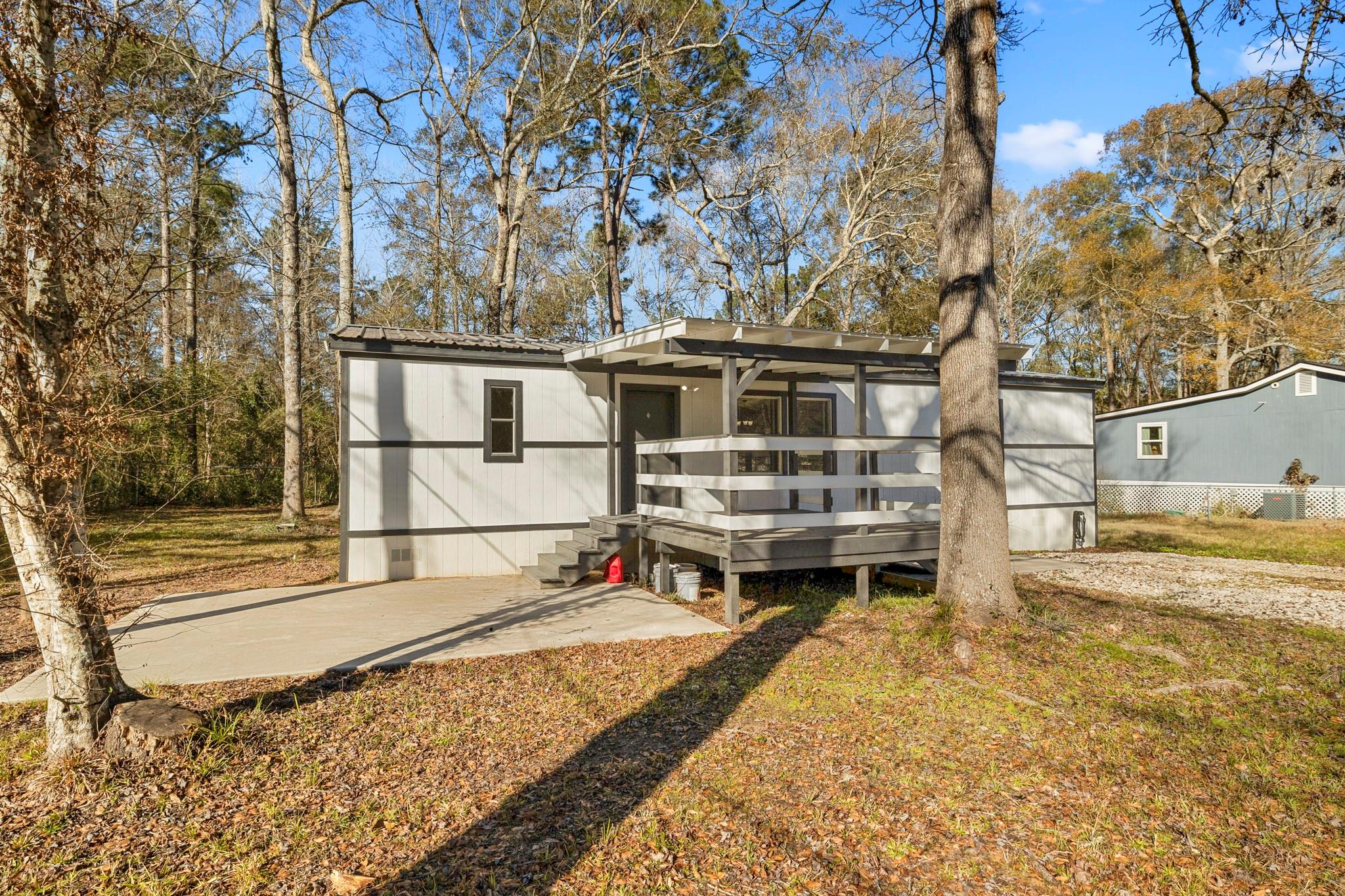 11438 Creek Drive