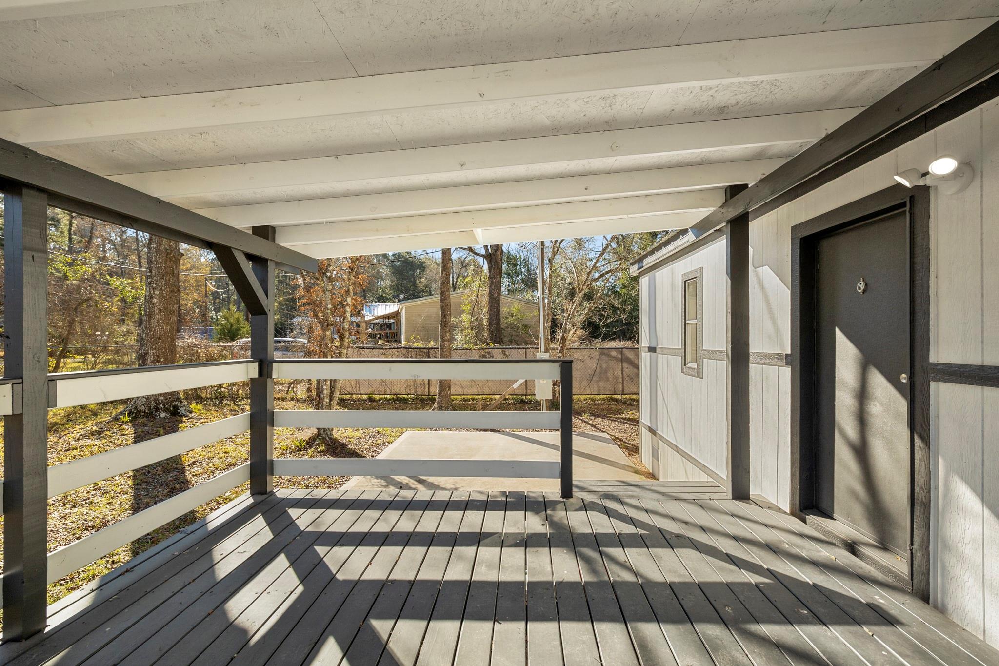 11438 Creek Drive