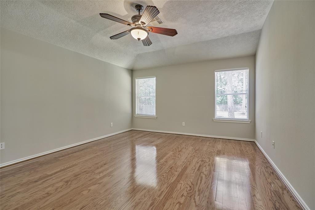 135 N Wynnoak Circle