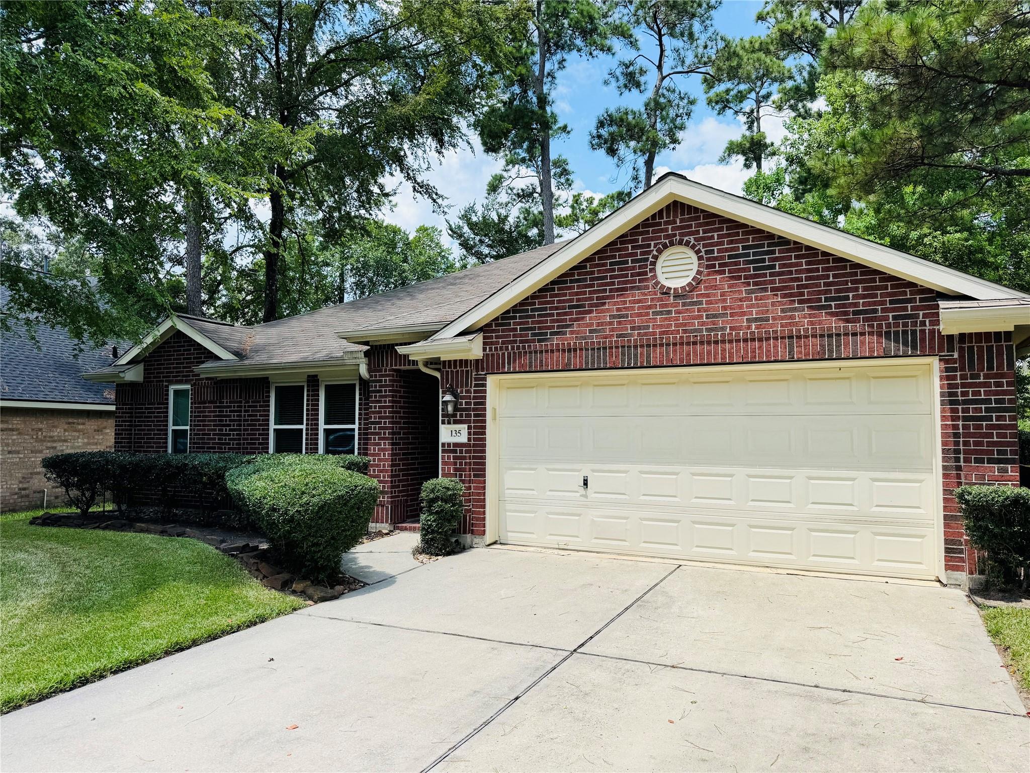 135 N Wynnoak Circle