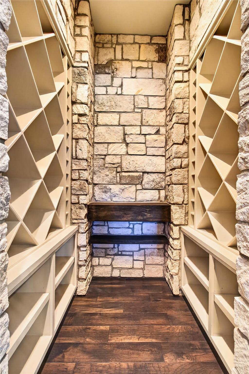 23 Rugged Lark Circle