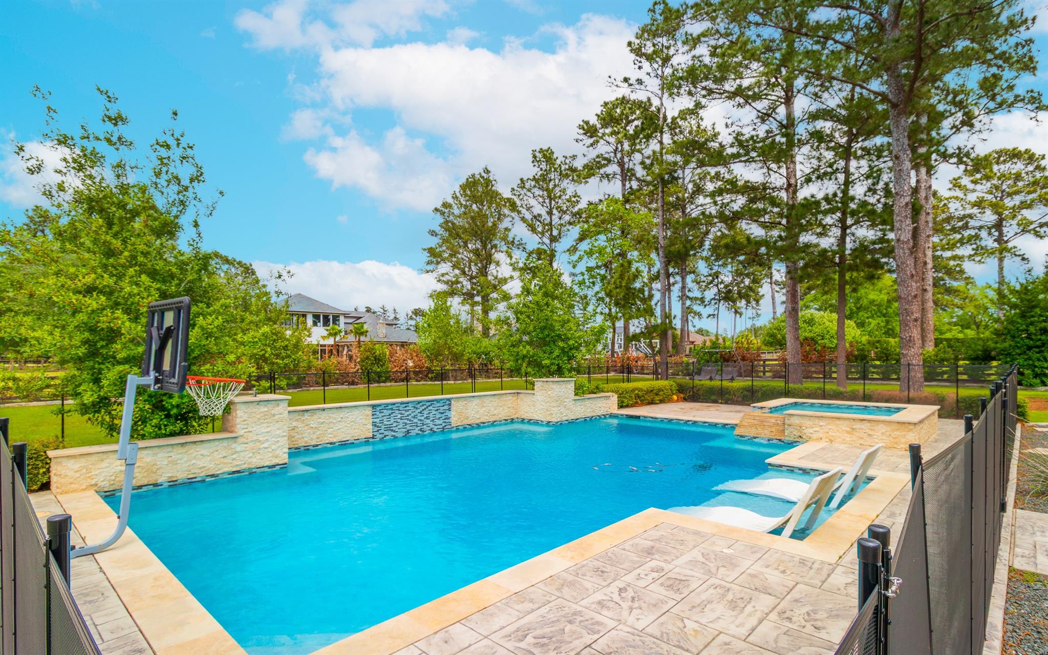 23 Rugged Lark Circle