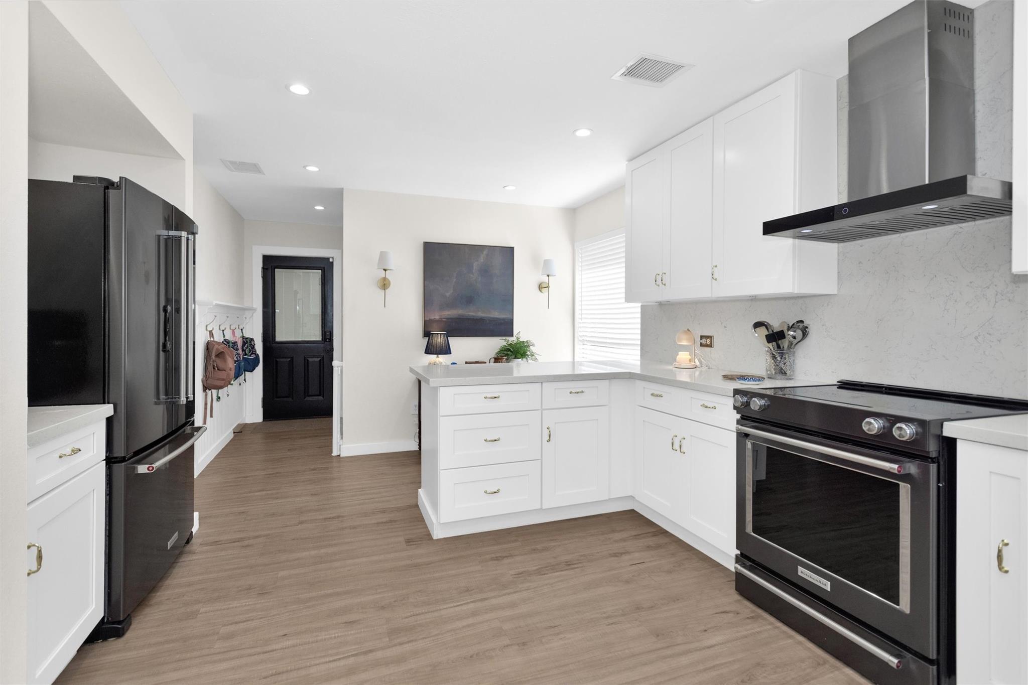 6 Cape Chestnut Drive