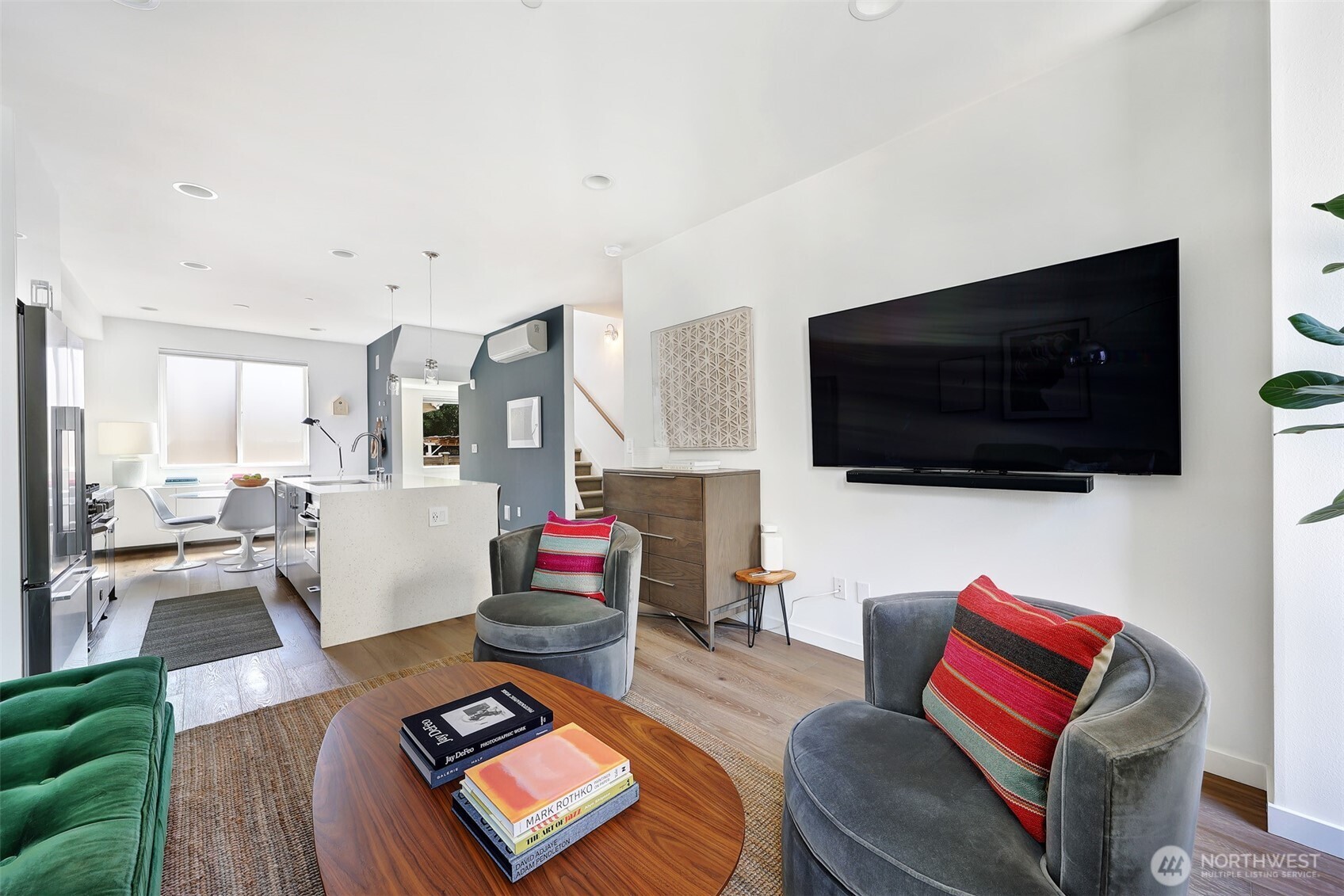 1117 34th Avenue Unit: B