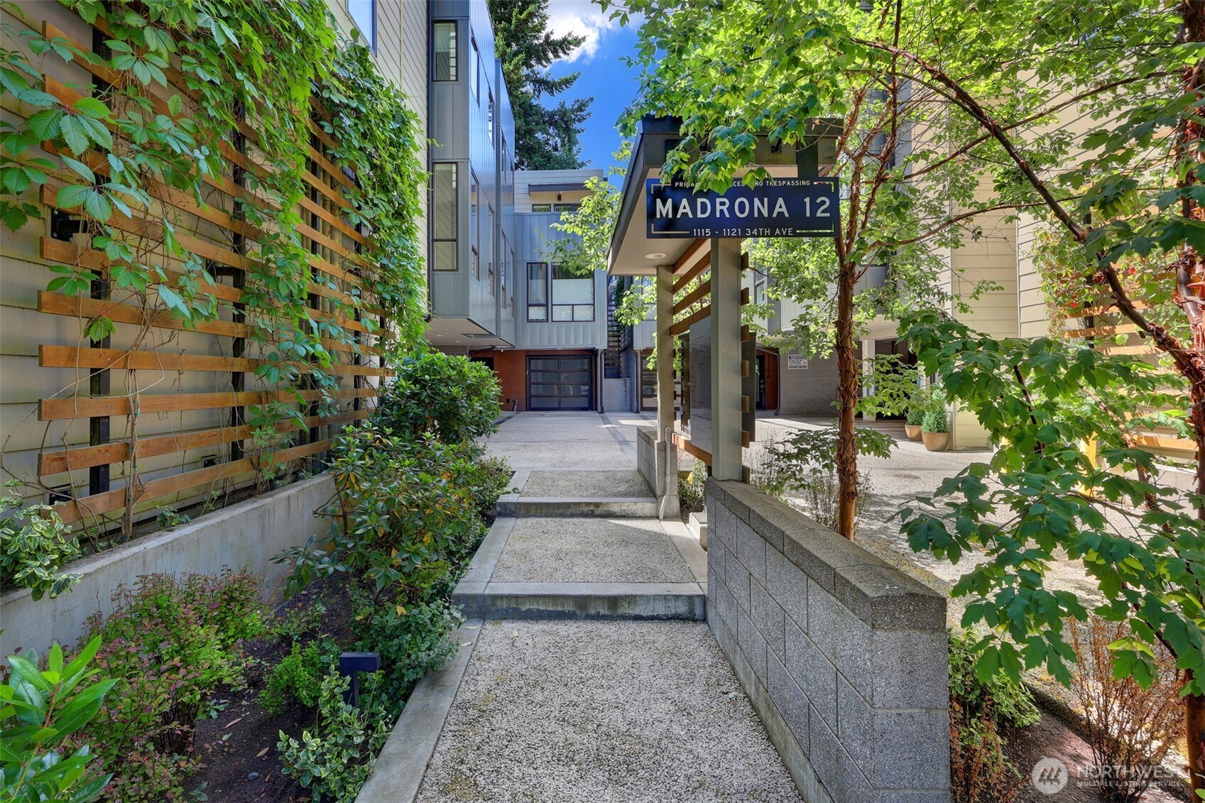 1117 34th Avenue Unit: B