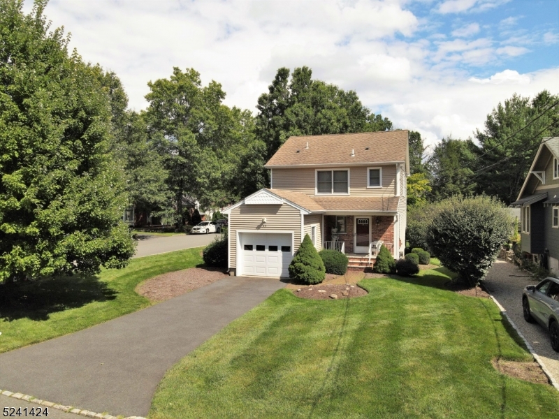 39 Janeway Pl